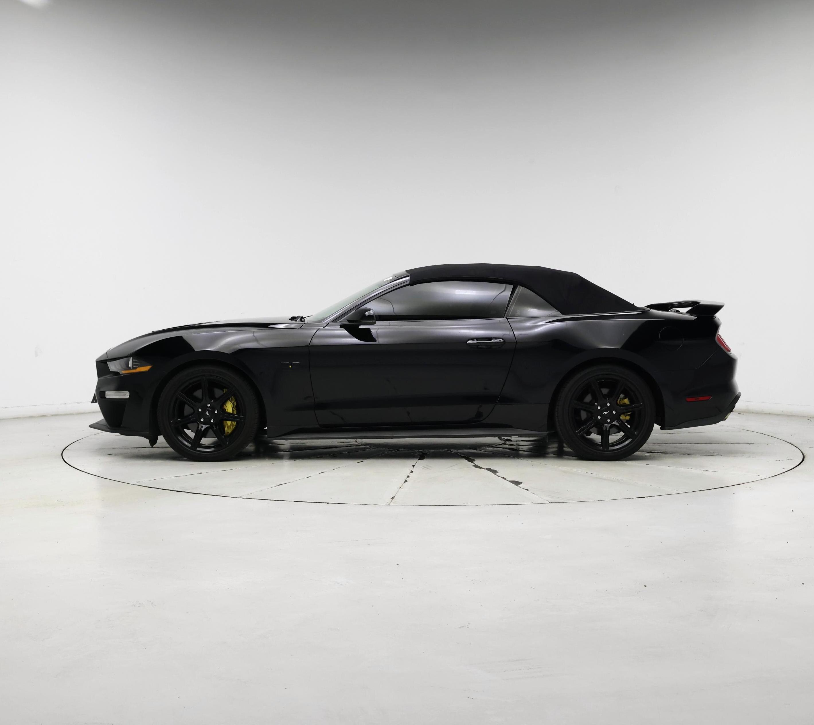 Thumbnail: 2020 Ford Mustang - 3