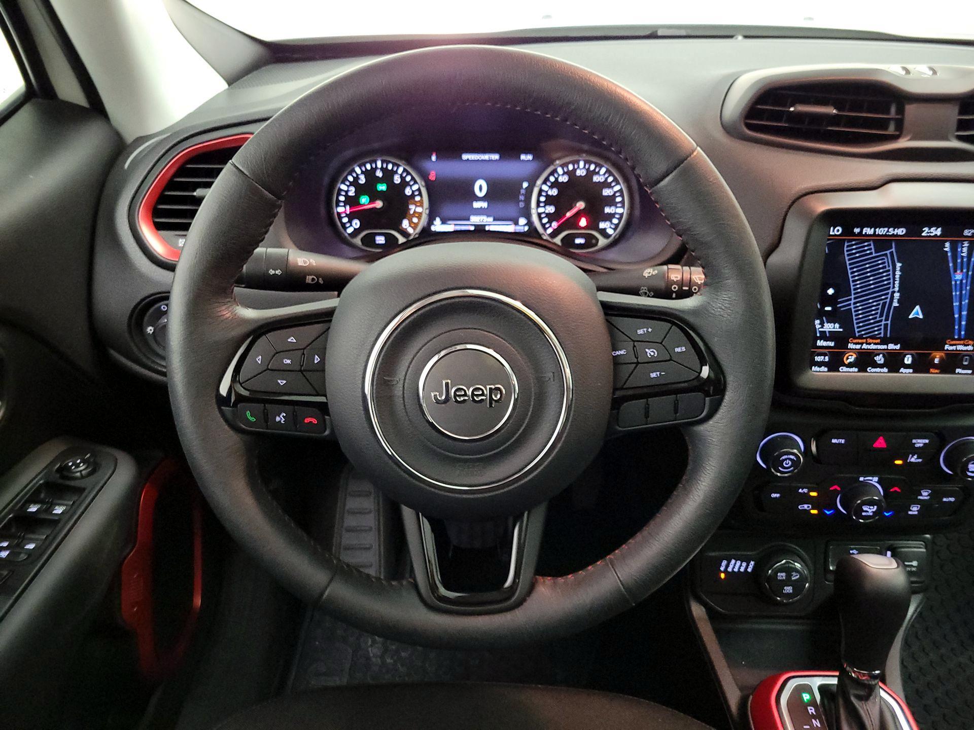 Thumbnail: 2022 Jeep Renegade - 10