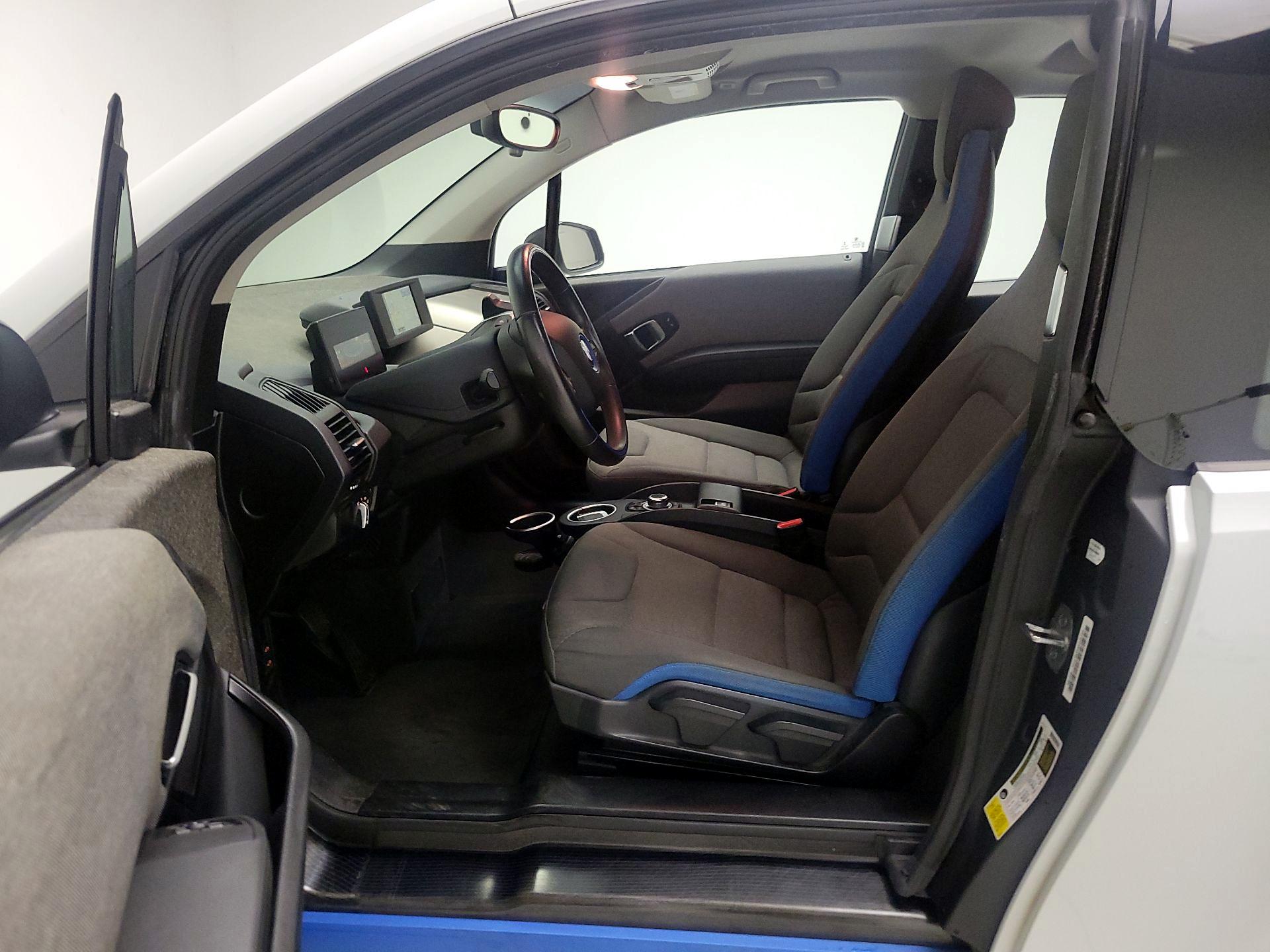 Thumbnail: 2016 BMW i3 - 11