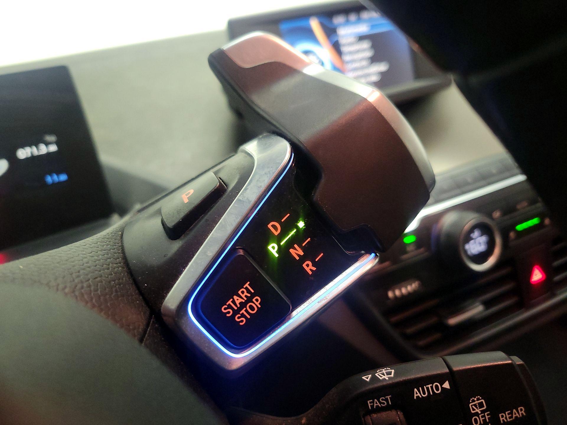Thumbnail: 2016 BMW i3 - 17