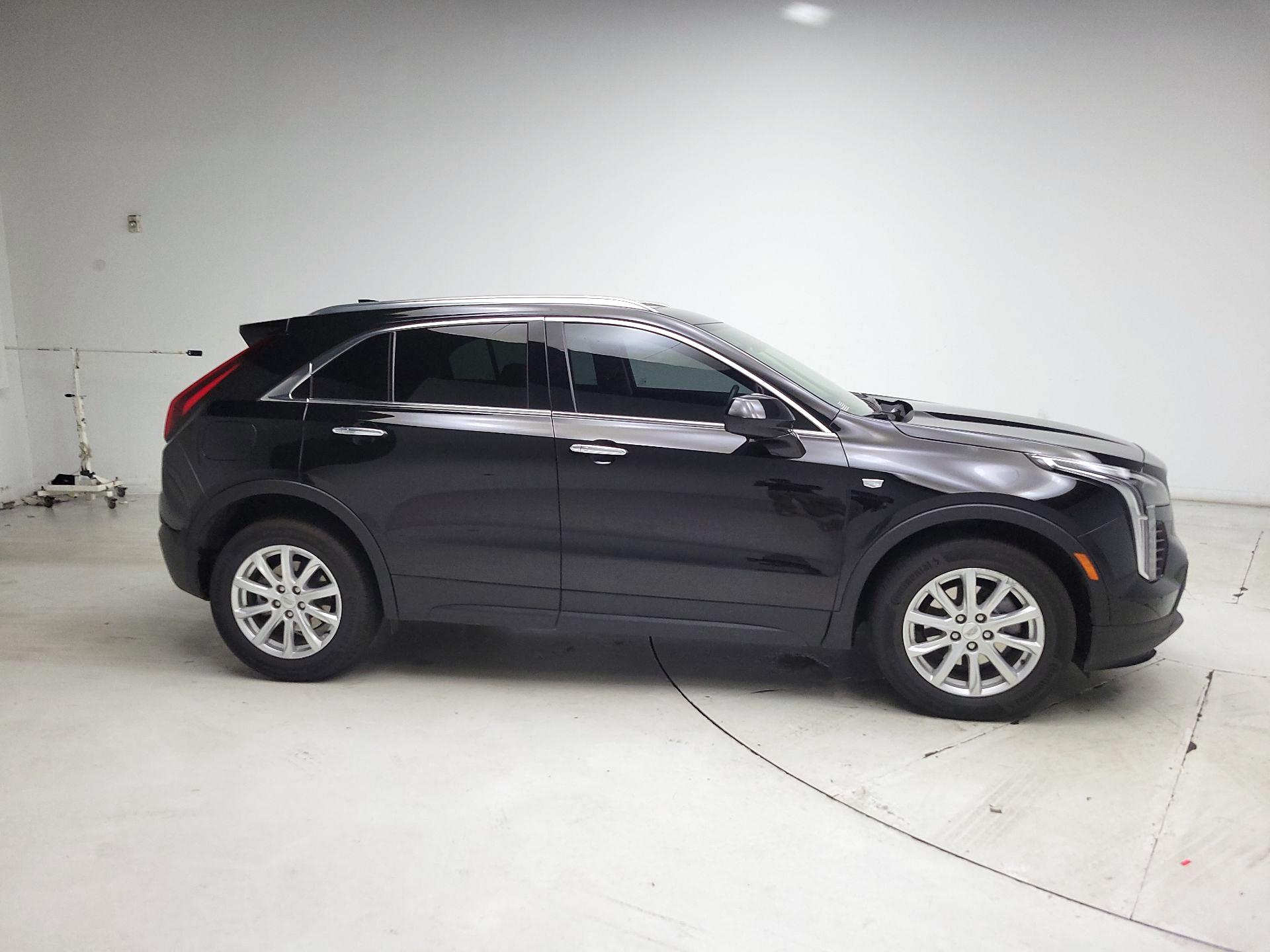 Thumbnail: 2023 Cadillac XT4 - 4