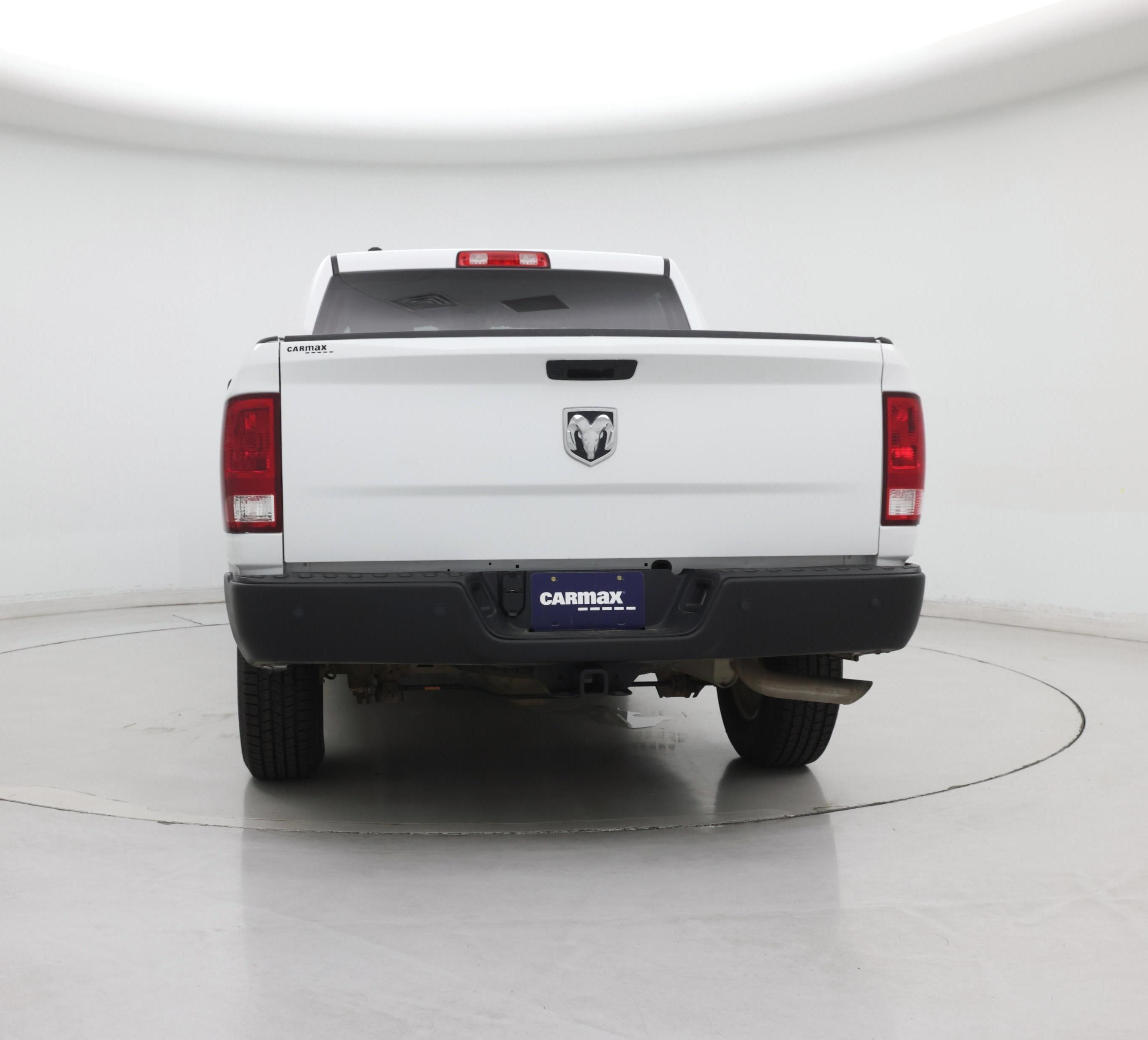 Thumbnail: 2019 RAM 1500 Classic - 6