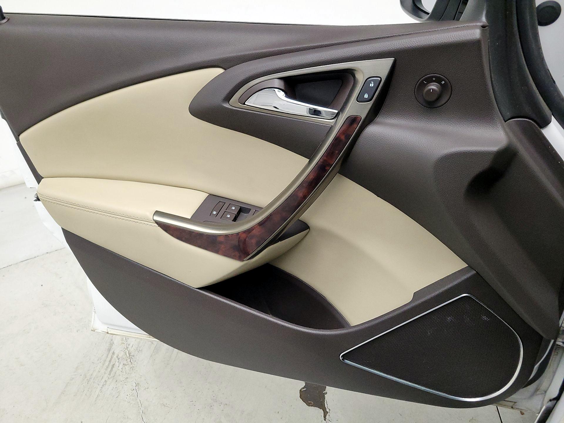 Thumbnail: 2015 Buick Verano - 12