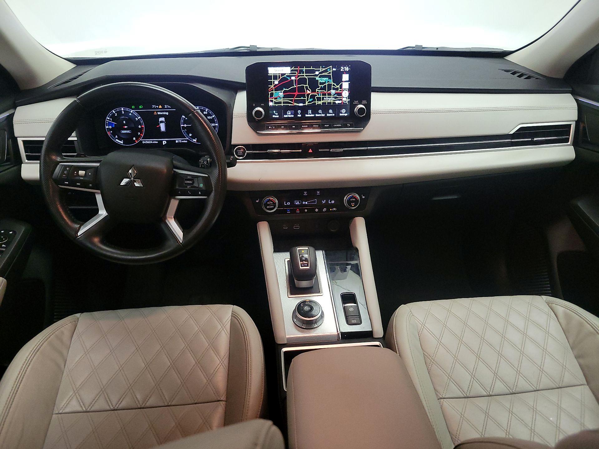 Thumbnail: 2022 Mitsubishi Outlander - 9