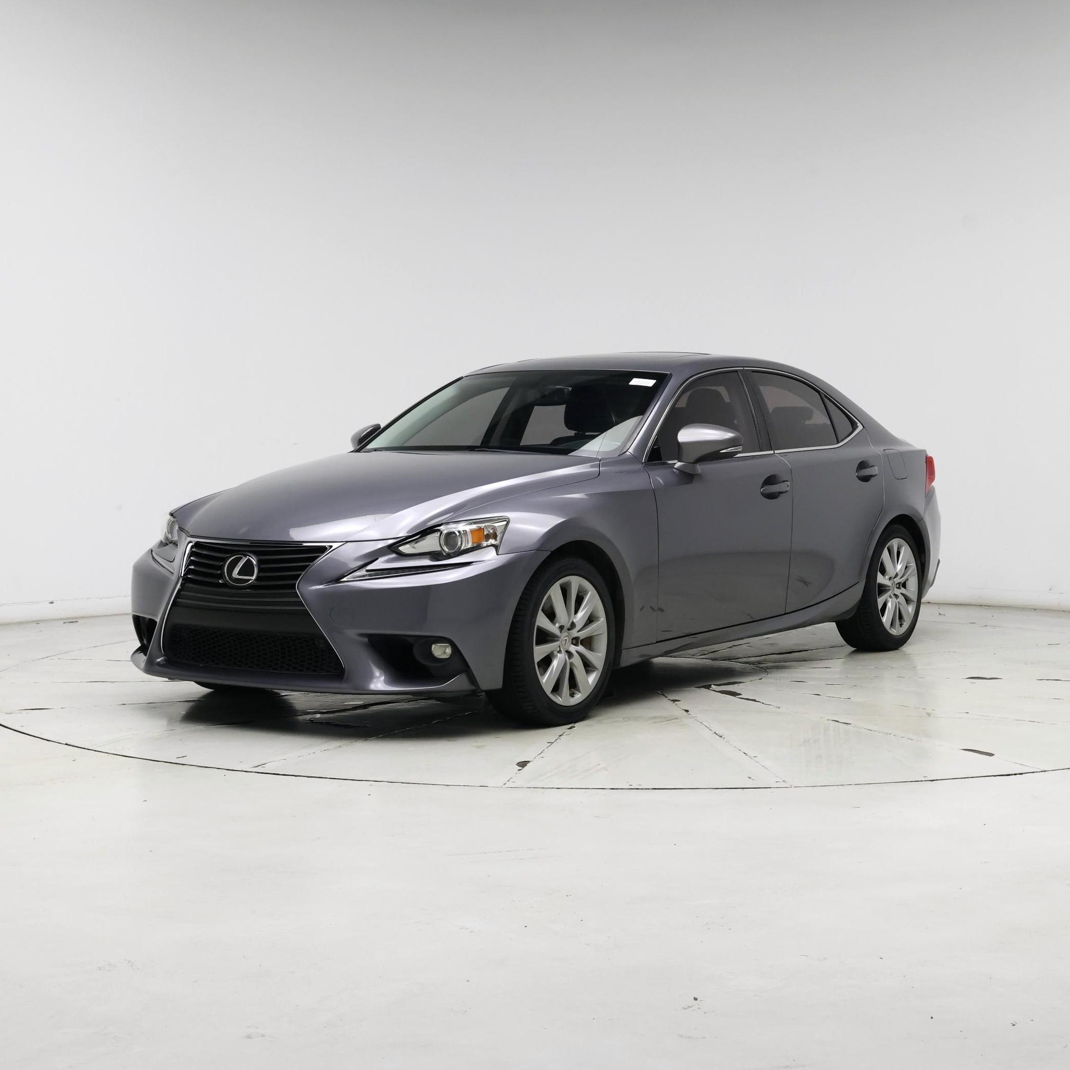 Thumbnail: 2016 Lexus IS - 4