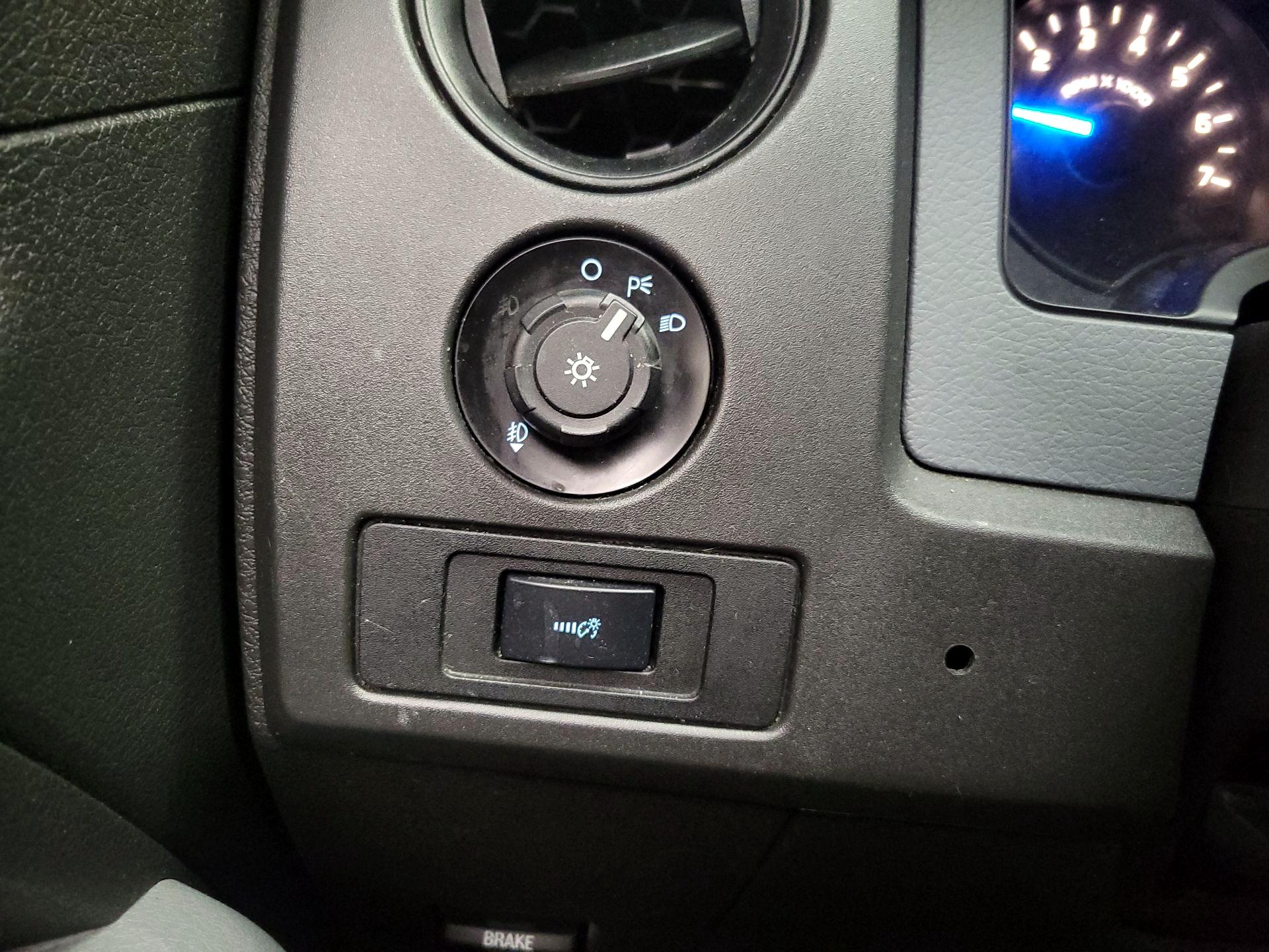Thumbnail: 2014 Ford F-150 - 13