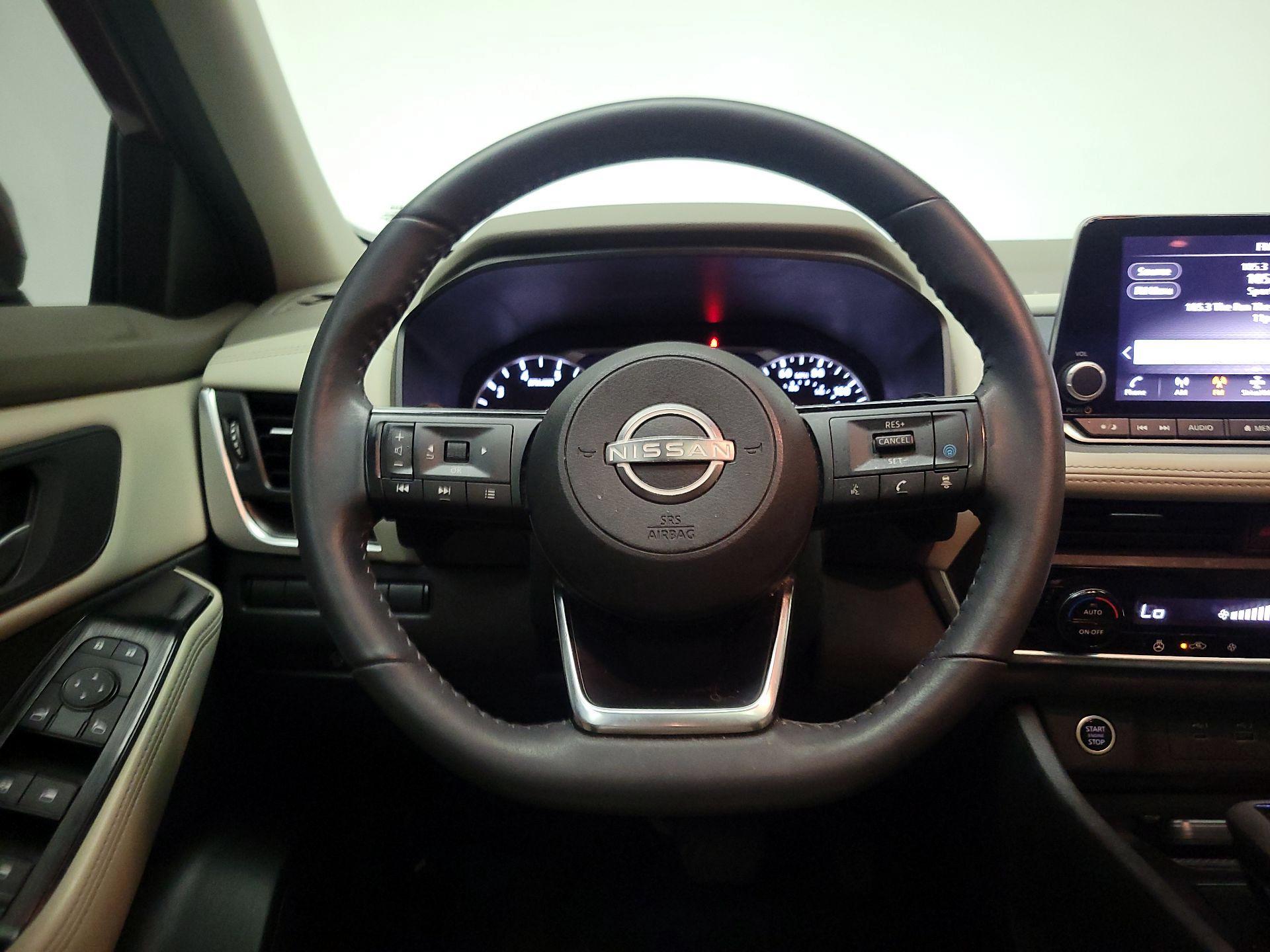 Thumbnail: 2023 Nissan Rogue - 10