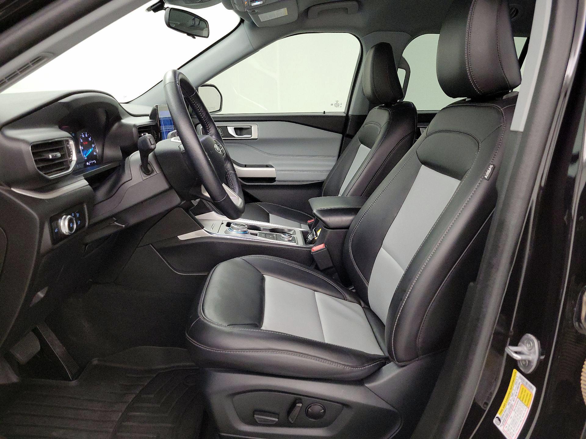 Thumbnail: 2023 Ford Explorer - 11
