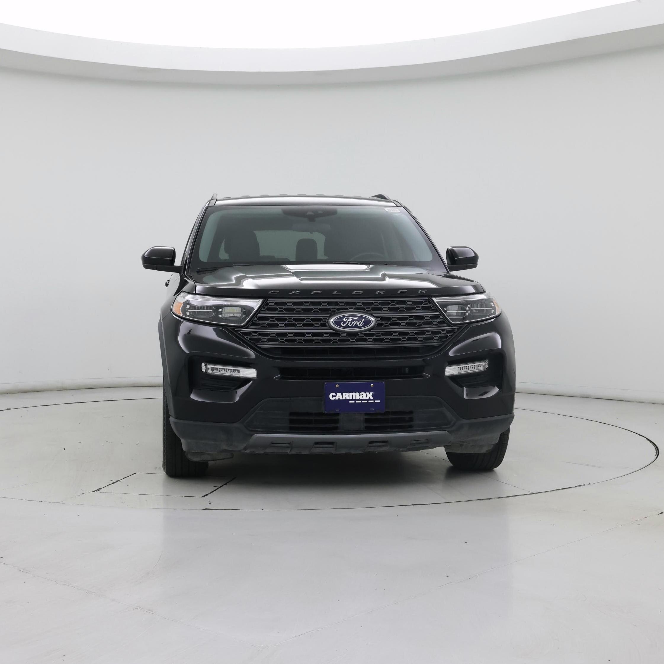 Thumbnail: 2023 Ford Explorer - 5