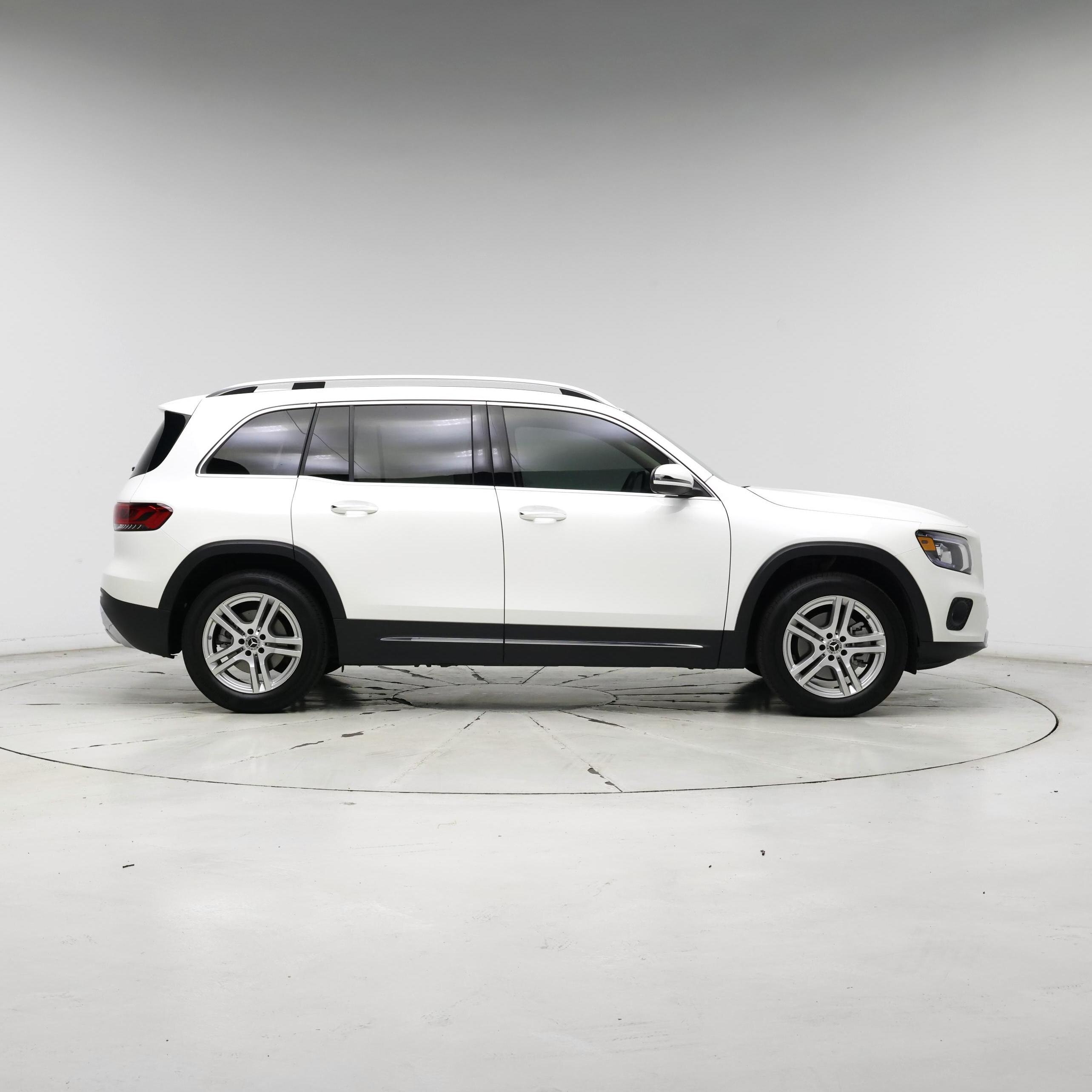 Thumbnail: 2022 Mercedes-Benz GLB - 7