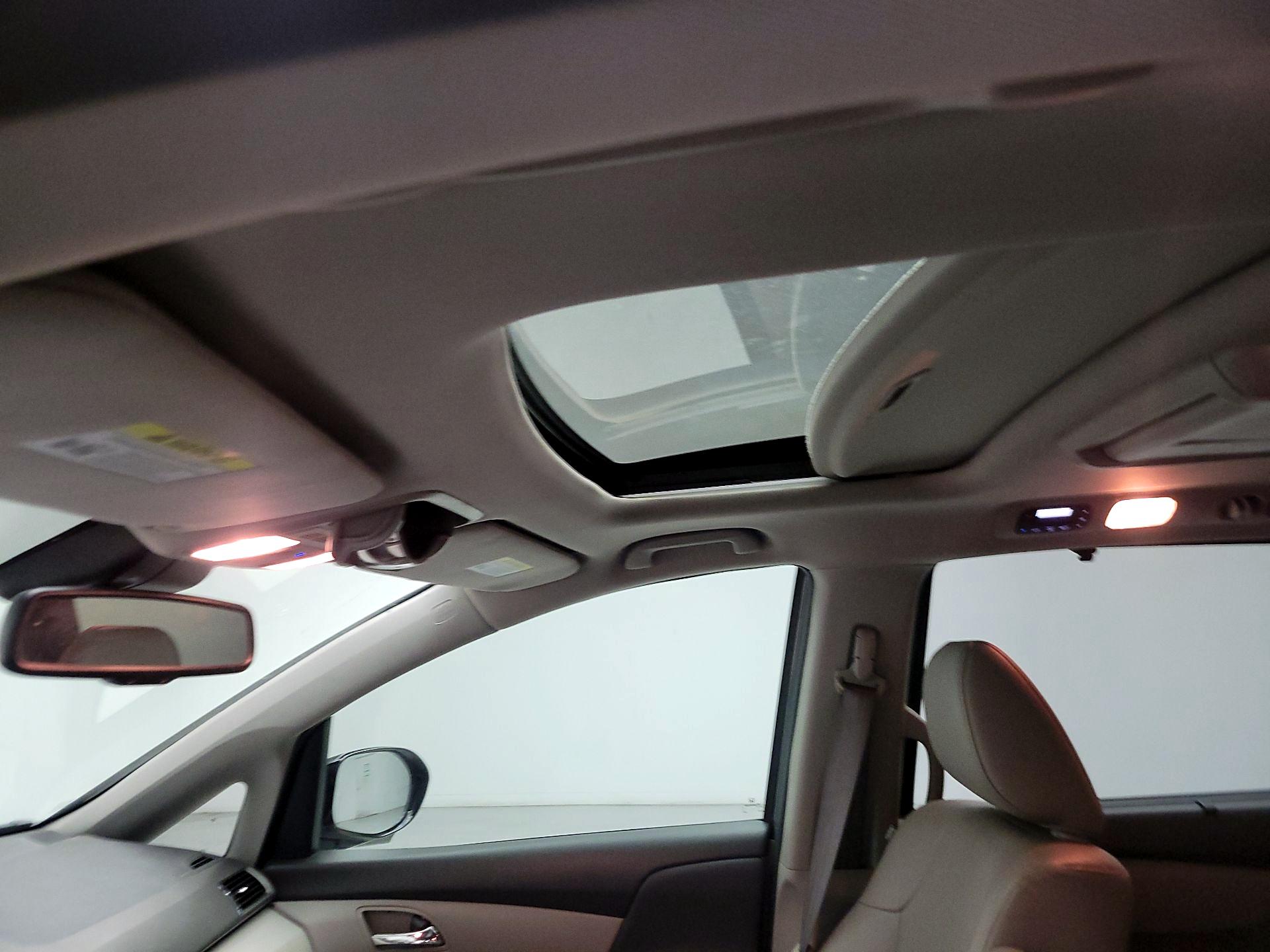 Thumbnail: 2016 Honda Odyssey - 19
