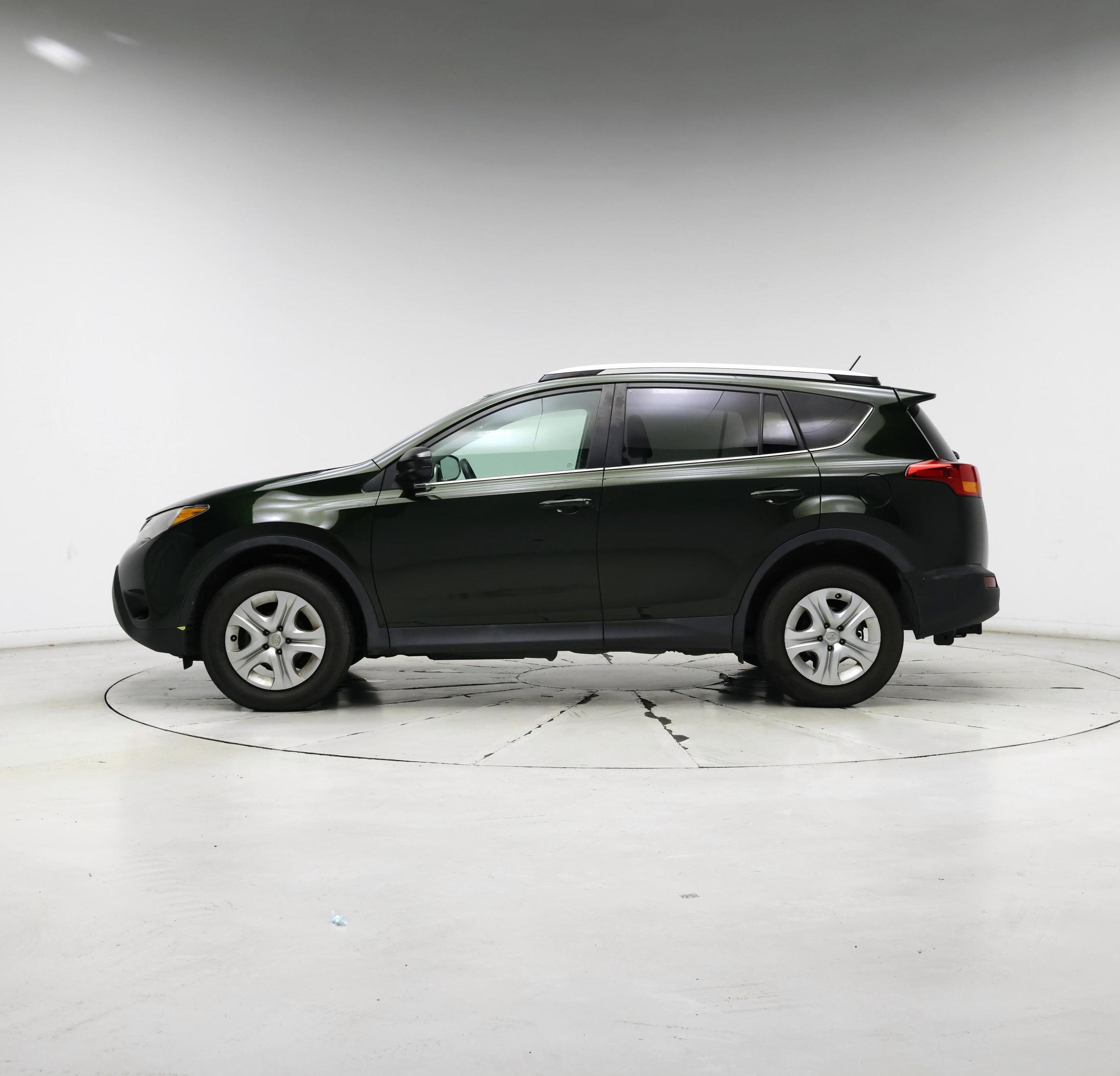 Thumbnail: 2013 Toyota RAV4 - 3