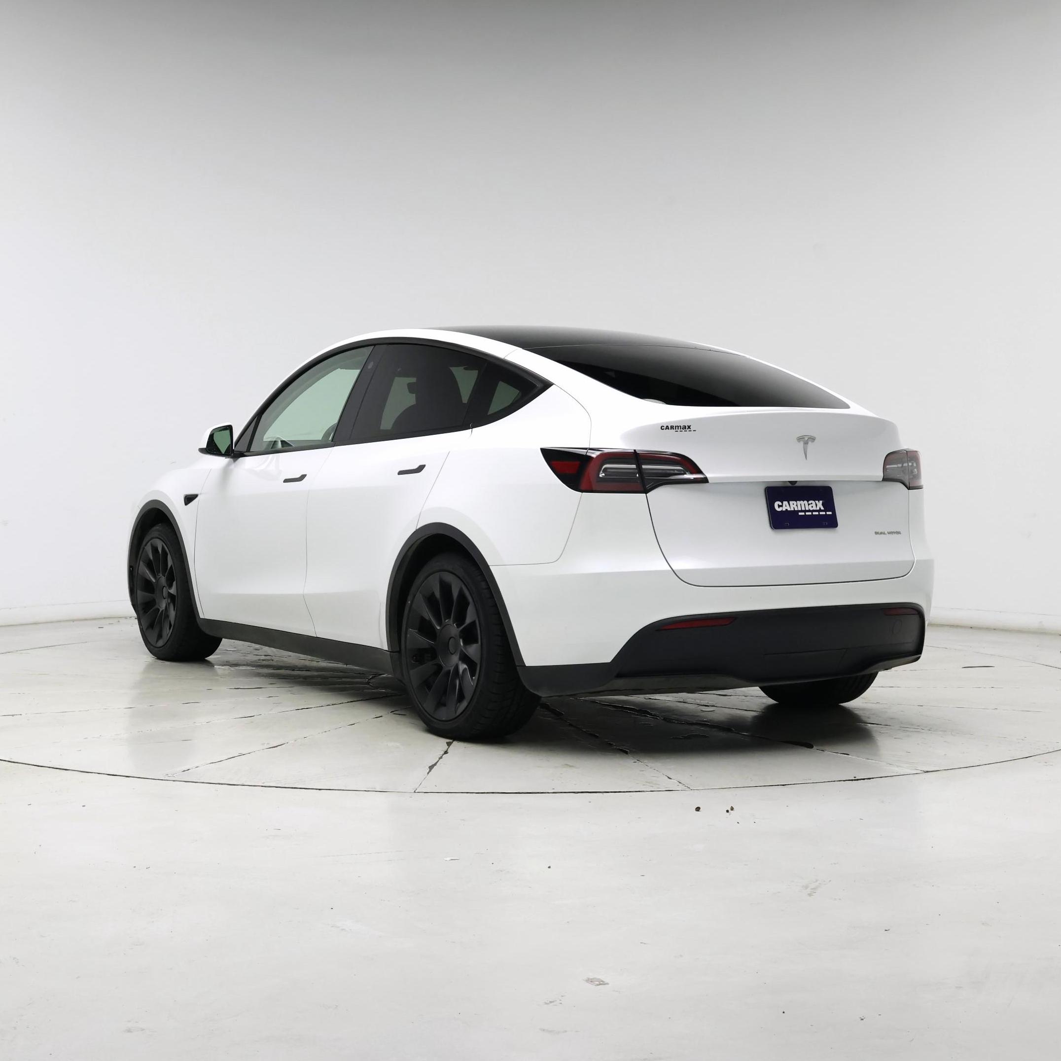 Thumbnail: 2023 Tesla Model Y - 2