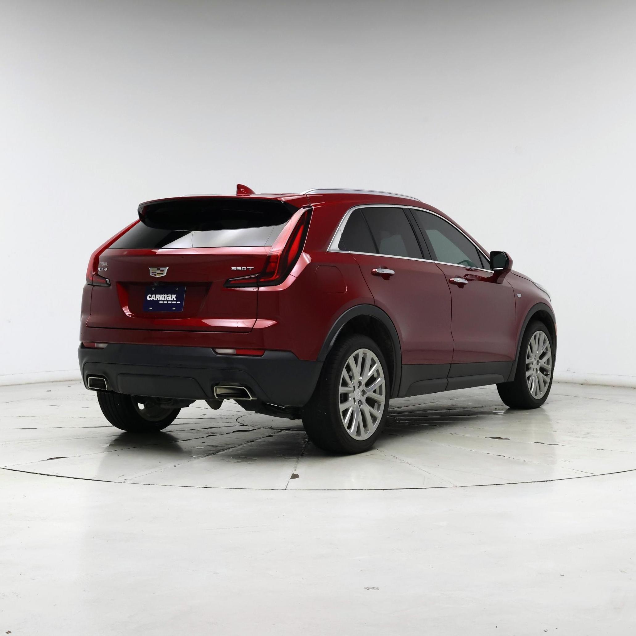 Thumbnail: 2023 Cadillac XT4 - 4
