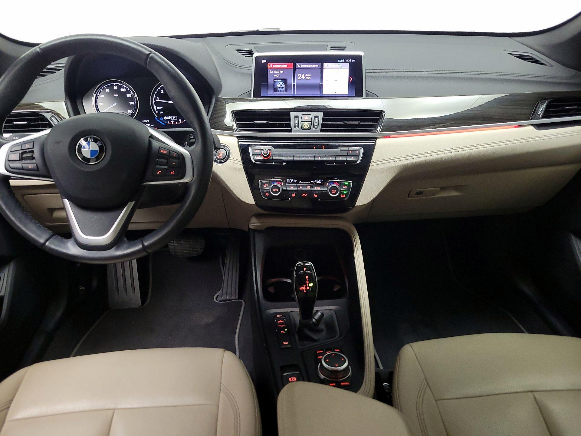 Thumbnail: 2021 BMW X1 - 9