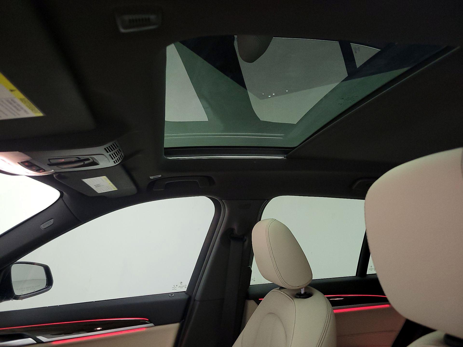 Thumbnail: 2021 BMW X1 - 20