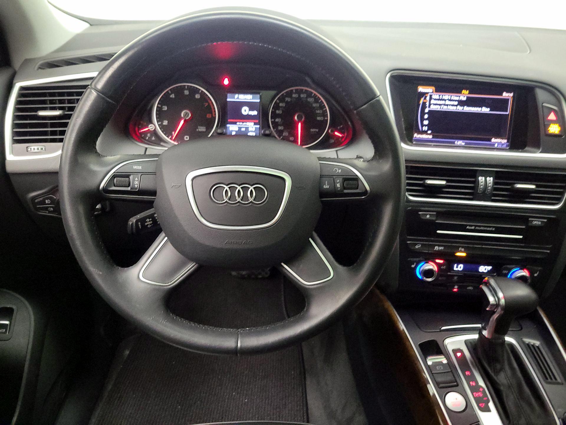 Thumbnail: 2015 Audi Q5 - 10
