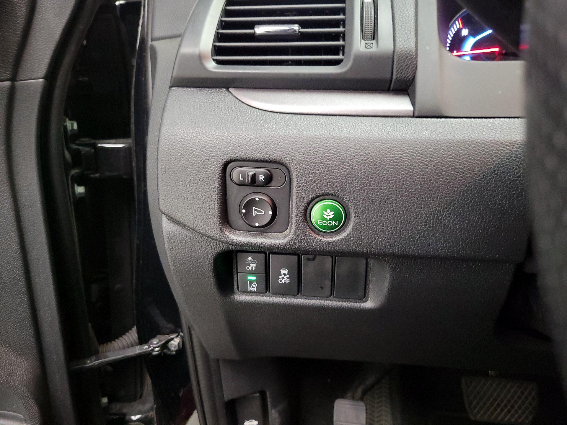 Thumbnail: 2019 Honda Passport - 13