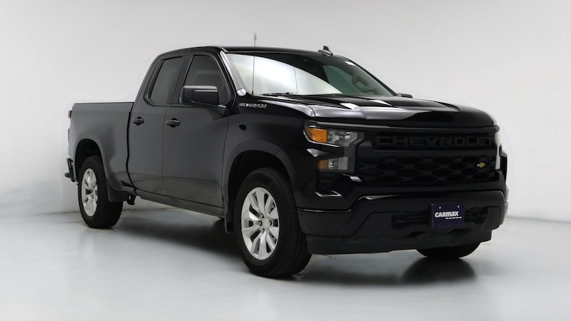 2022 Chevrolet Silverado 1500 Custom Hero Image