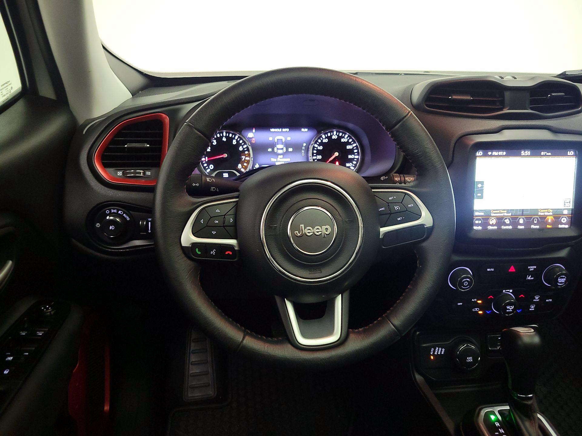 Thumbnail: 2023 Jeep Renegade - 10