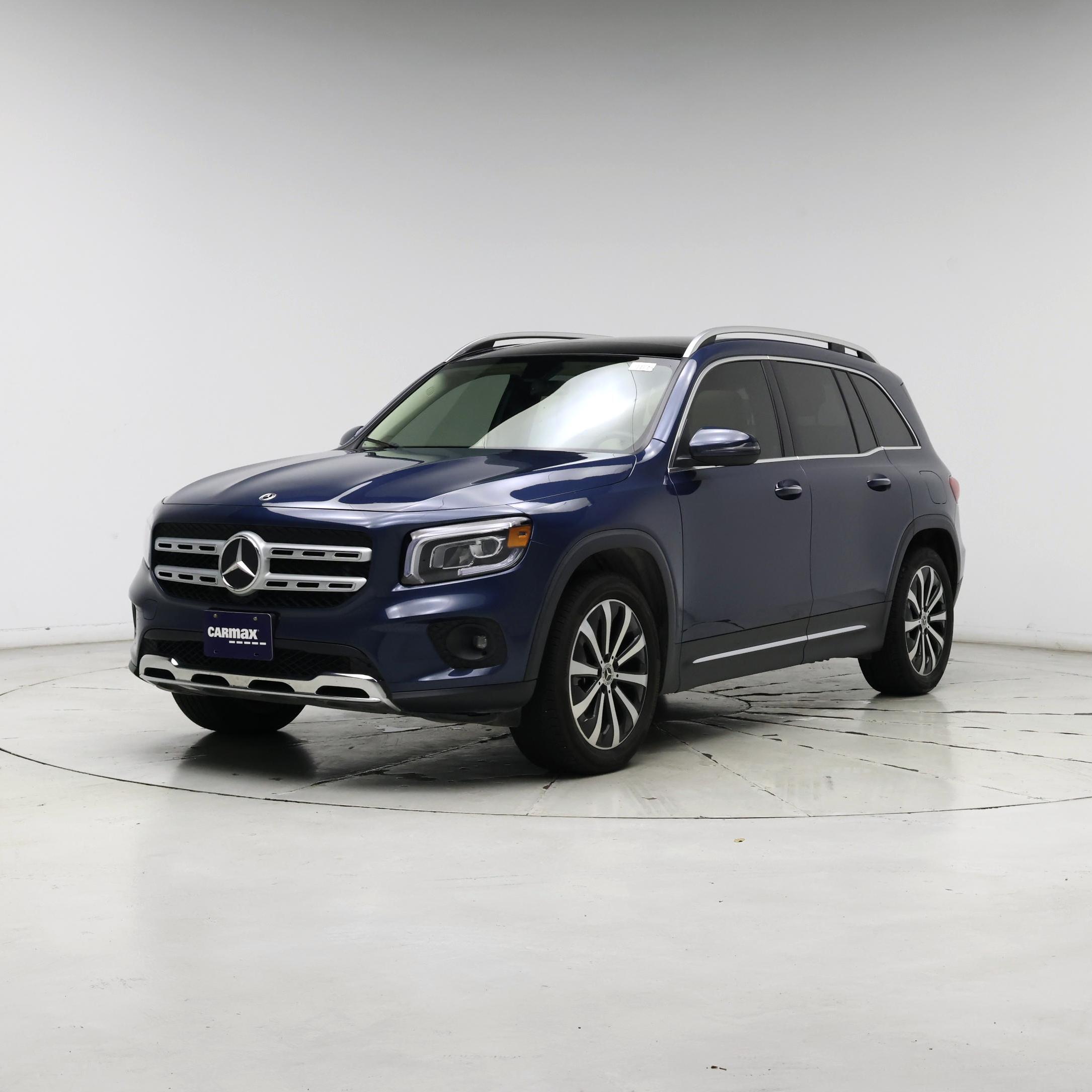 Thumbnail: 2022 Mercedes-Benz GLB - 4
