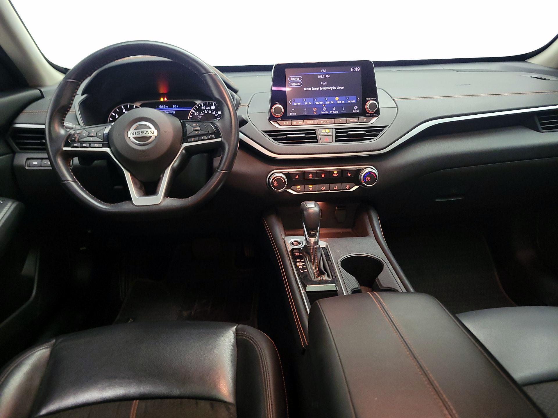 Thumbnail: 2021 Nissan Altima - 9