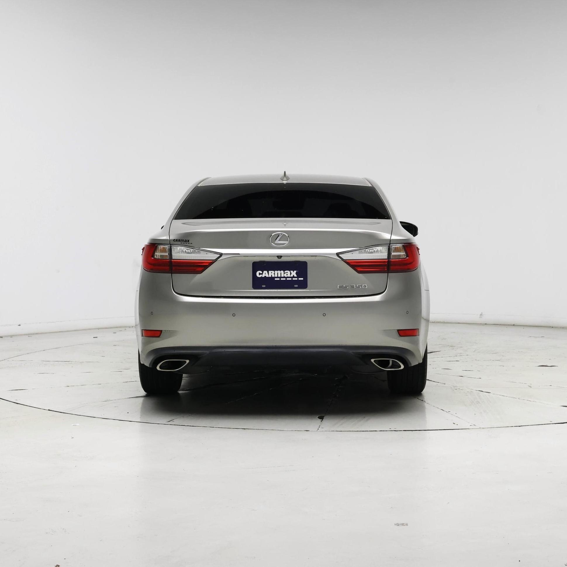Thumbnail: 2017 Lexus ES - 6