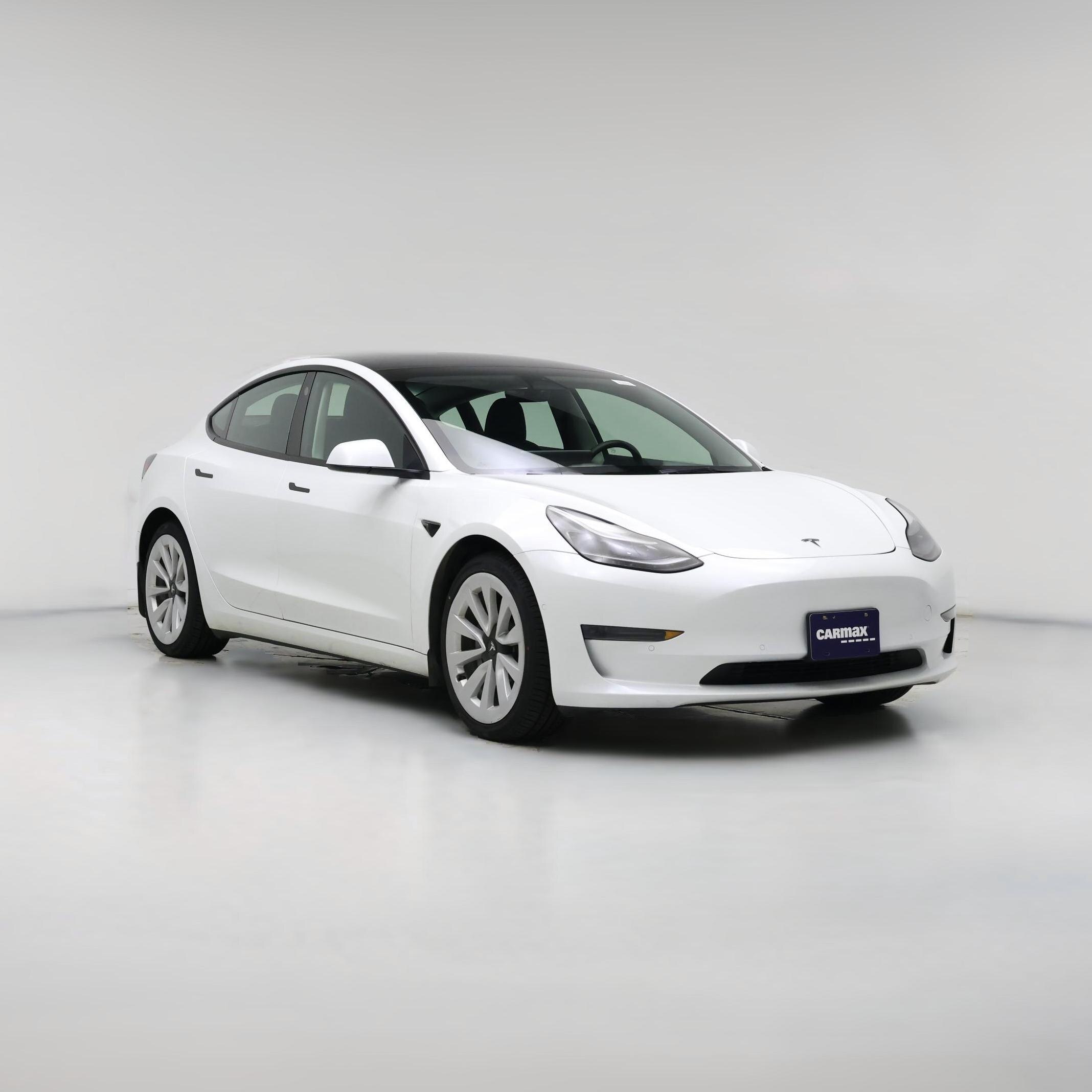 Thumbnail: 2022 Tesla Model 3 - 1