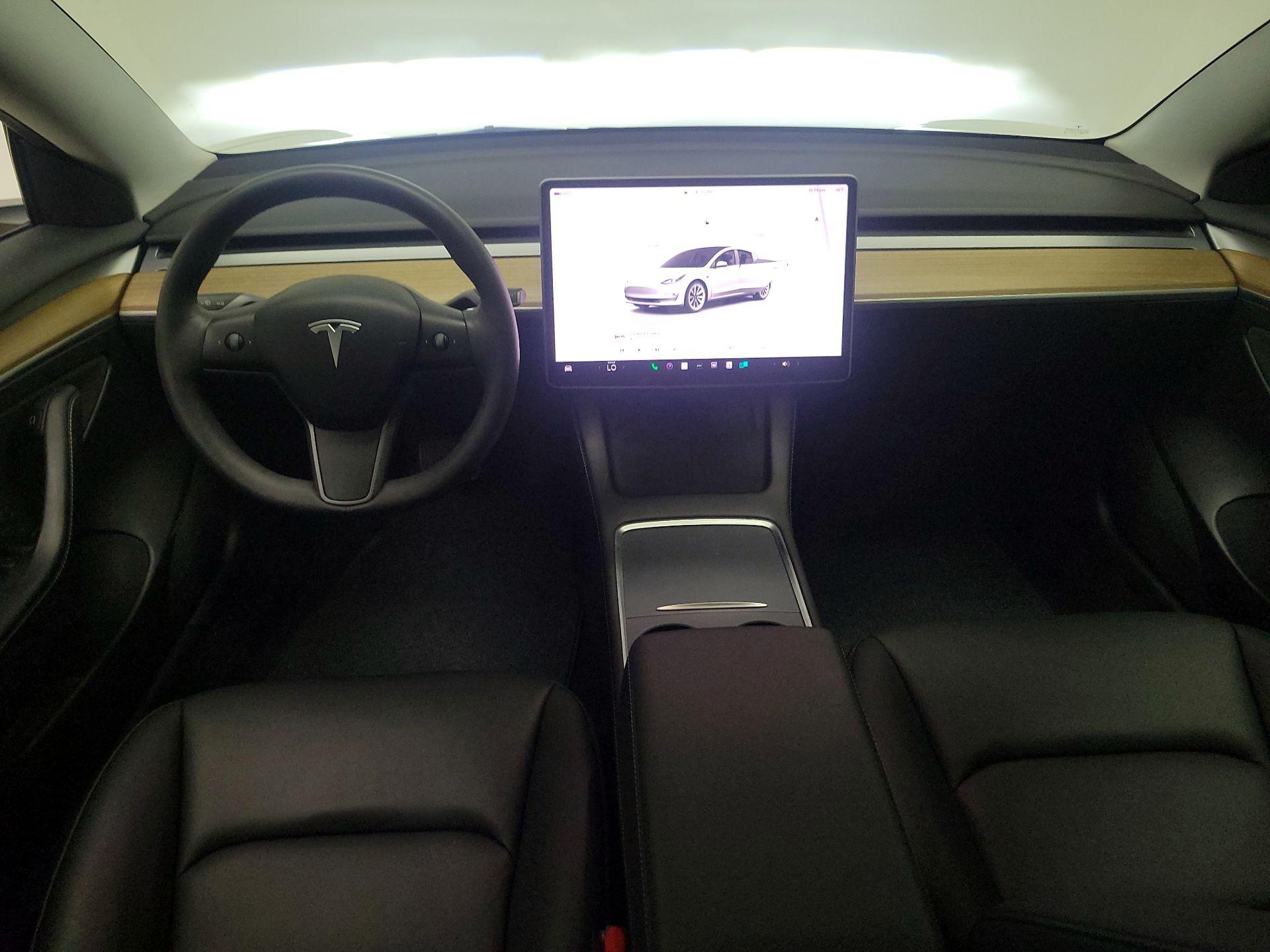 Thumbnail: 2022 Tesla Model 3 - 9