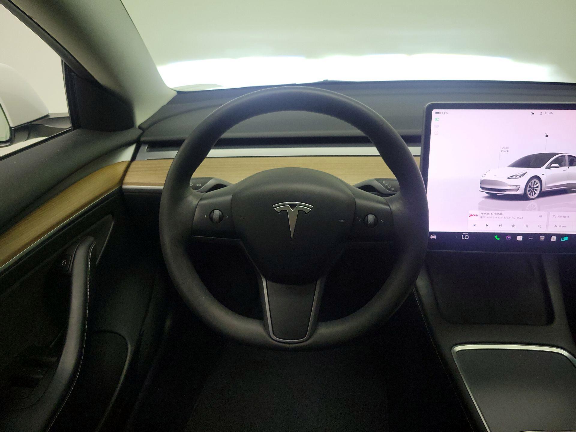 Thumbnail: 2022 Tesla Model 3 - 10