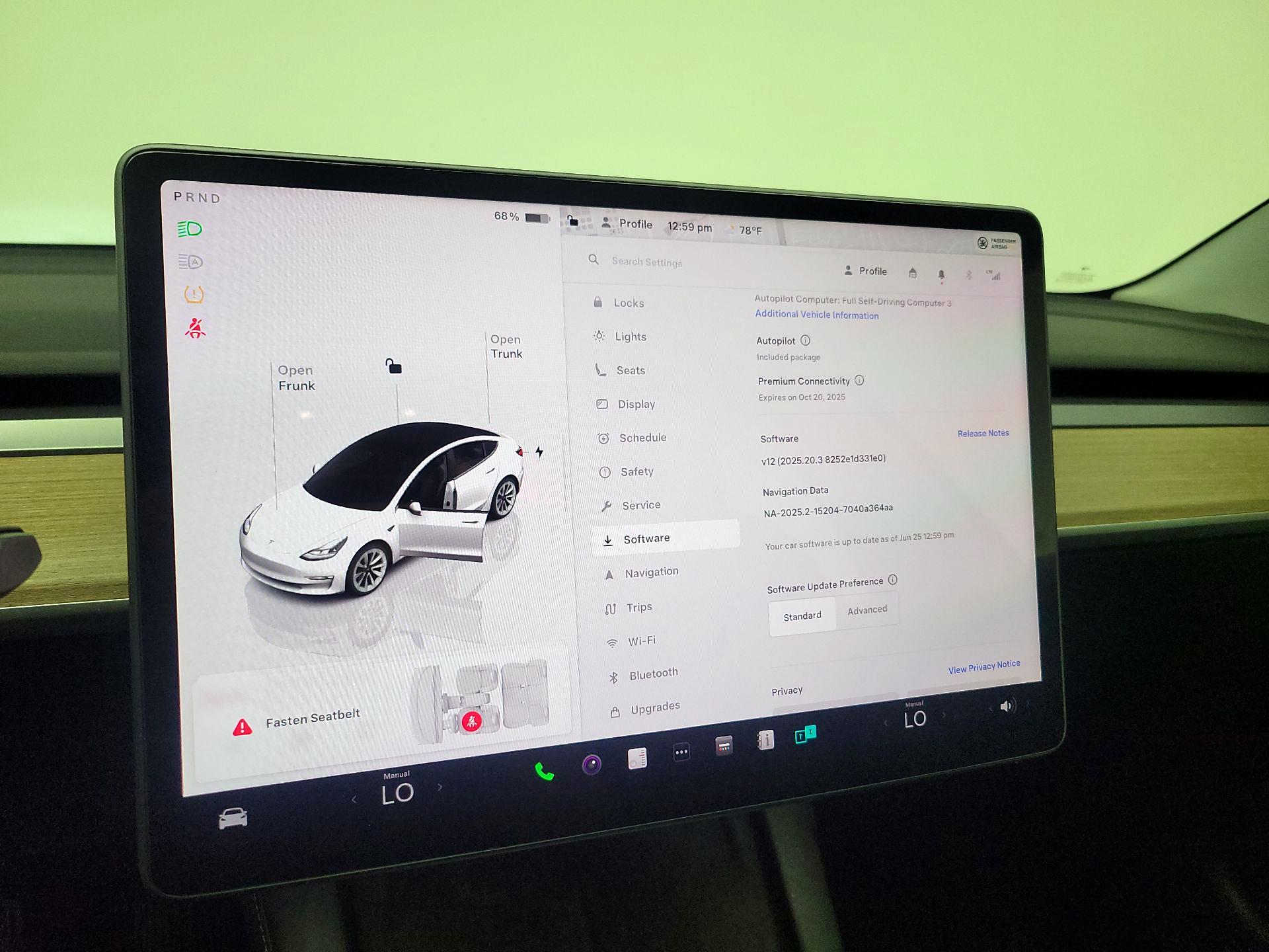 Thumbnail: 2022 Tesla Model 3 - 13