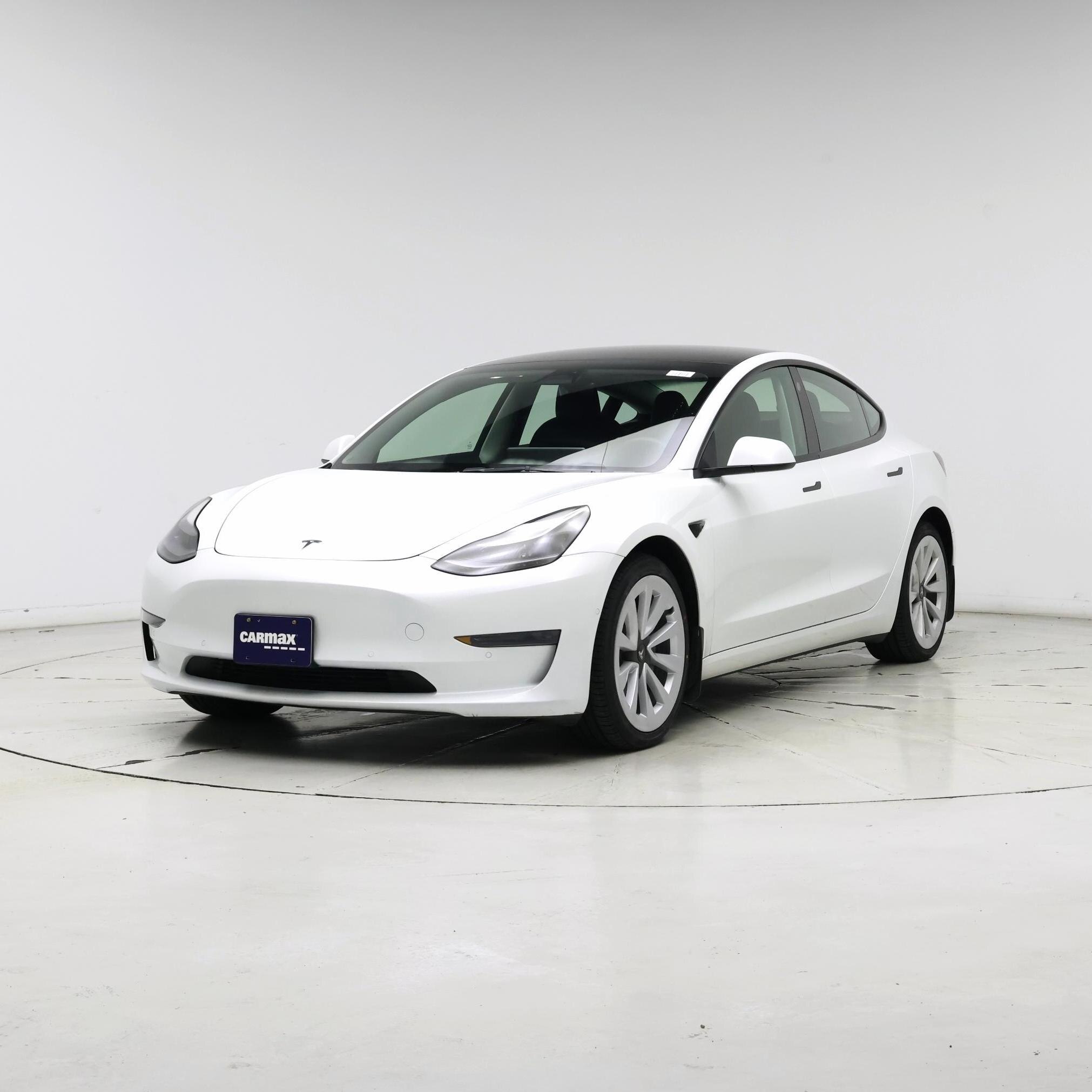 Thumbnail: 2022 Tesla Model 3 - 4