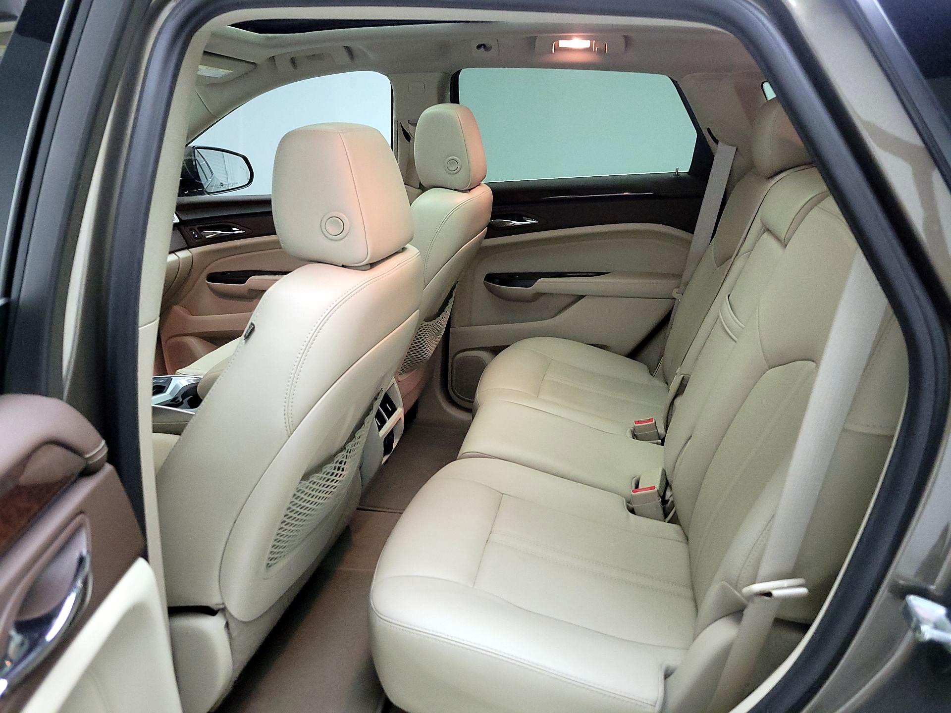 Thumbnail: 2016 Cadillac SRX - 19