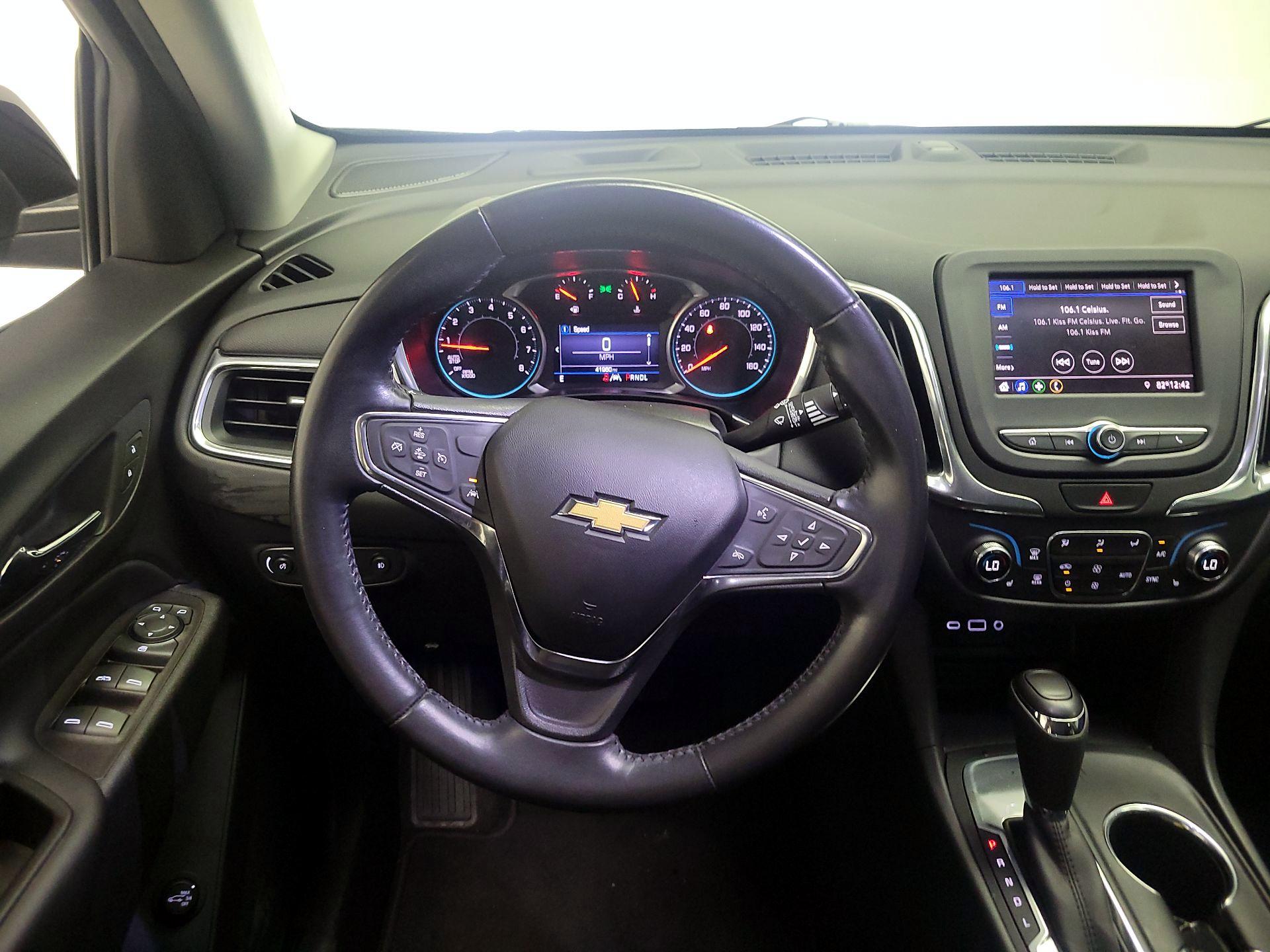 Thumbnail: 2020 Chevrolet Equinox - 10