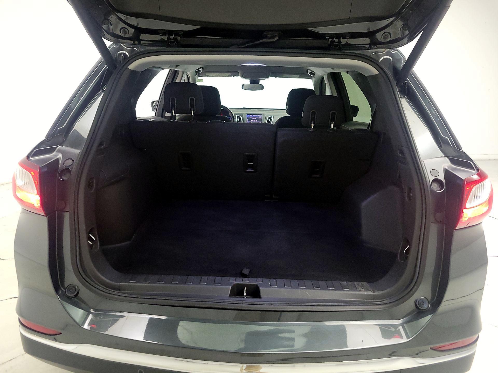 Thumbnail: 2020 Chevrolet Equinox - 19