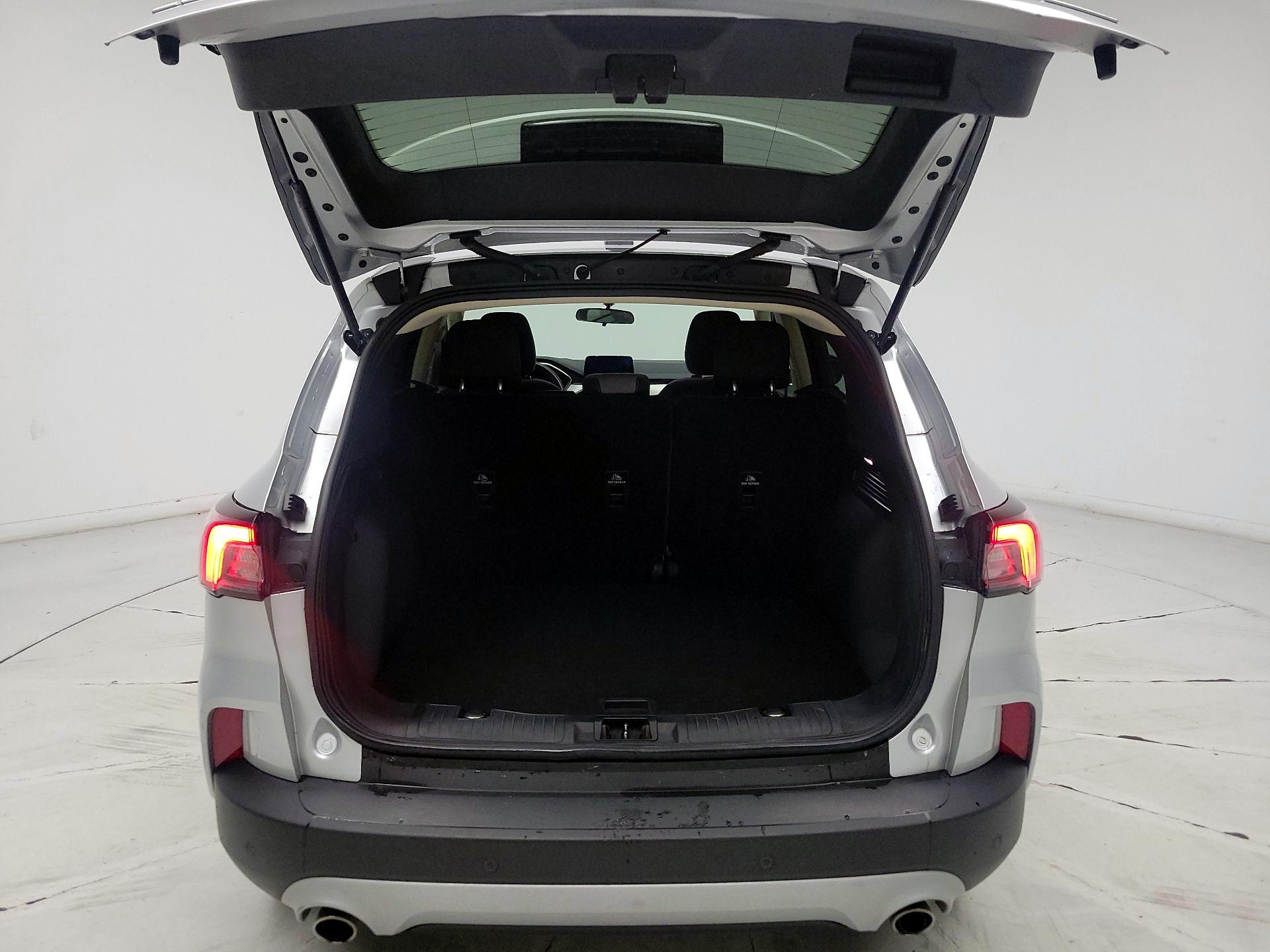 Thumbnail: 2020 Ford Escape - 20