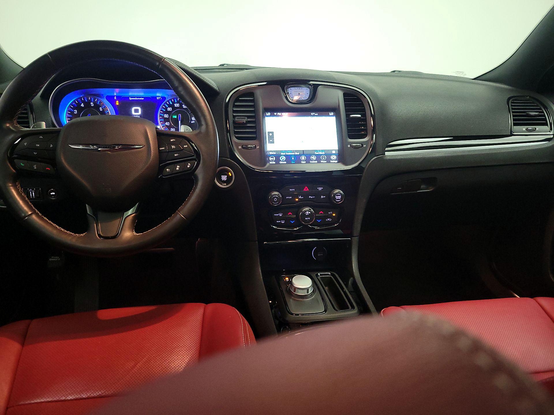 Thumbnail: 2021 Chrysler 300 - 9