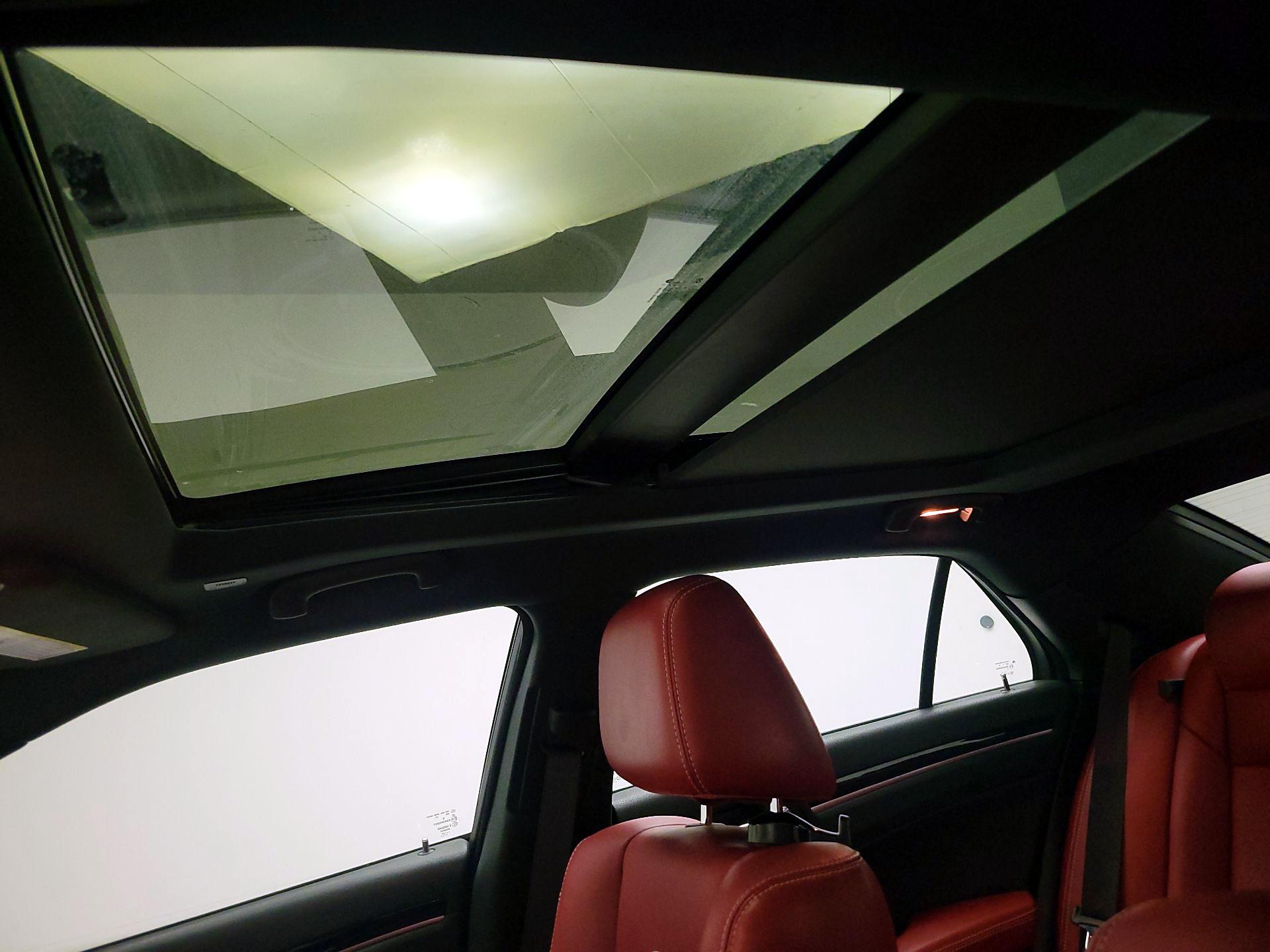 Thumbnail: 2021 Chrysler 300 - 20