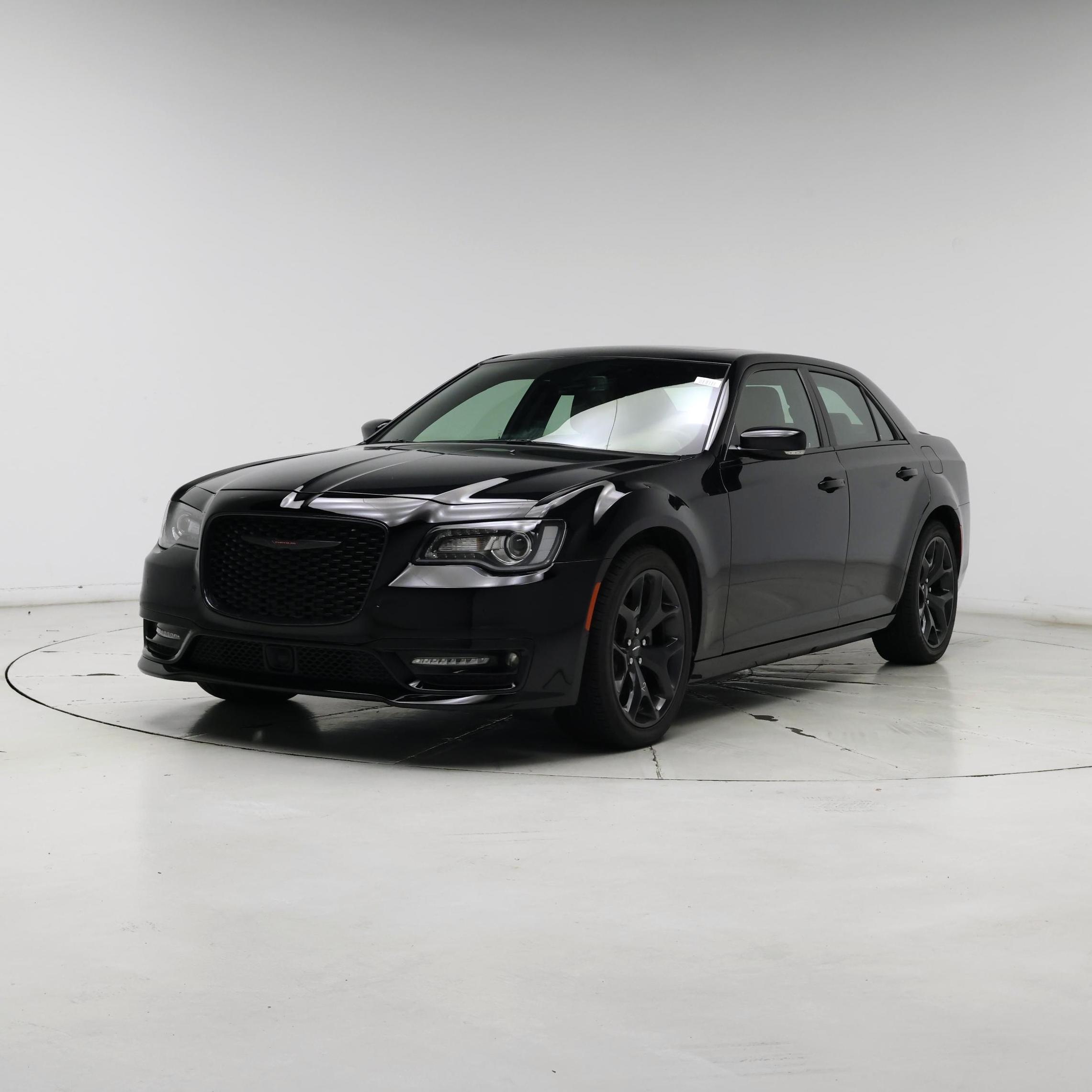 Thumbnail: 2021 Chrysler 300 - 4