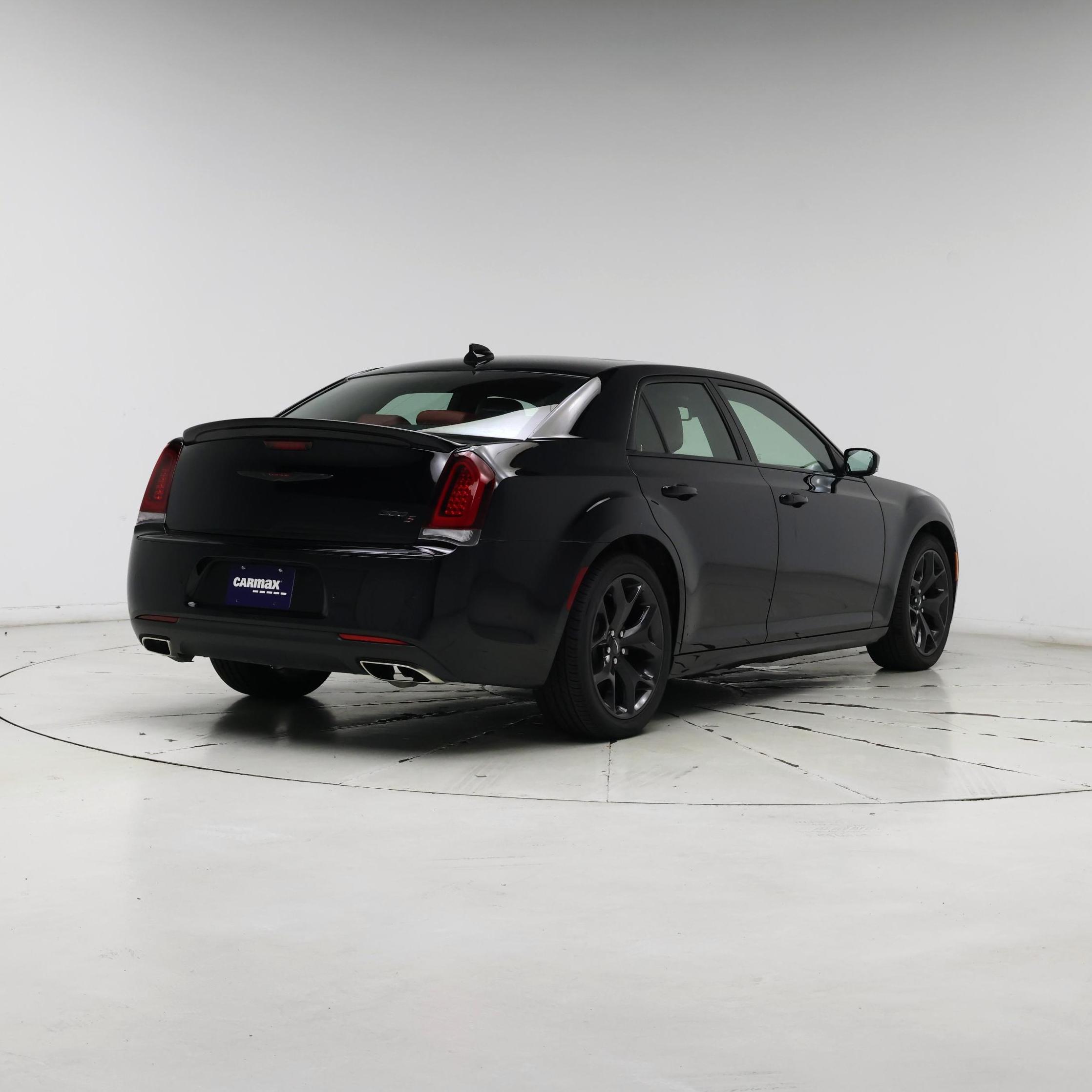 Thumbnail: 2021 Chrysler 300 - 8