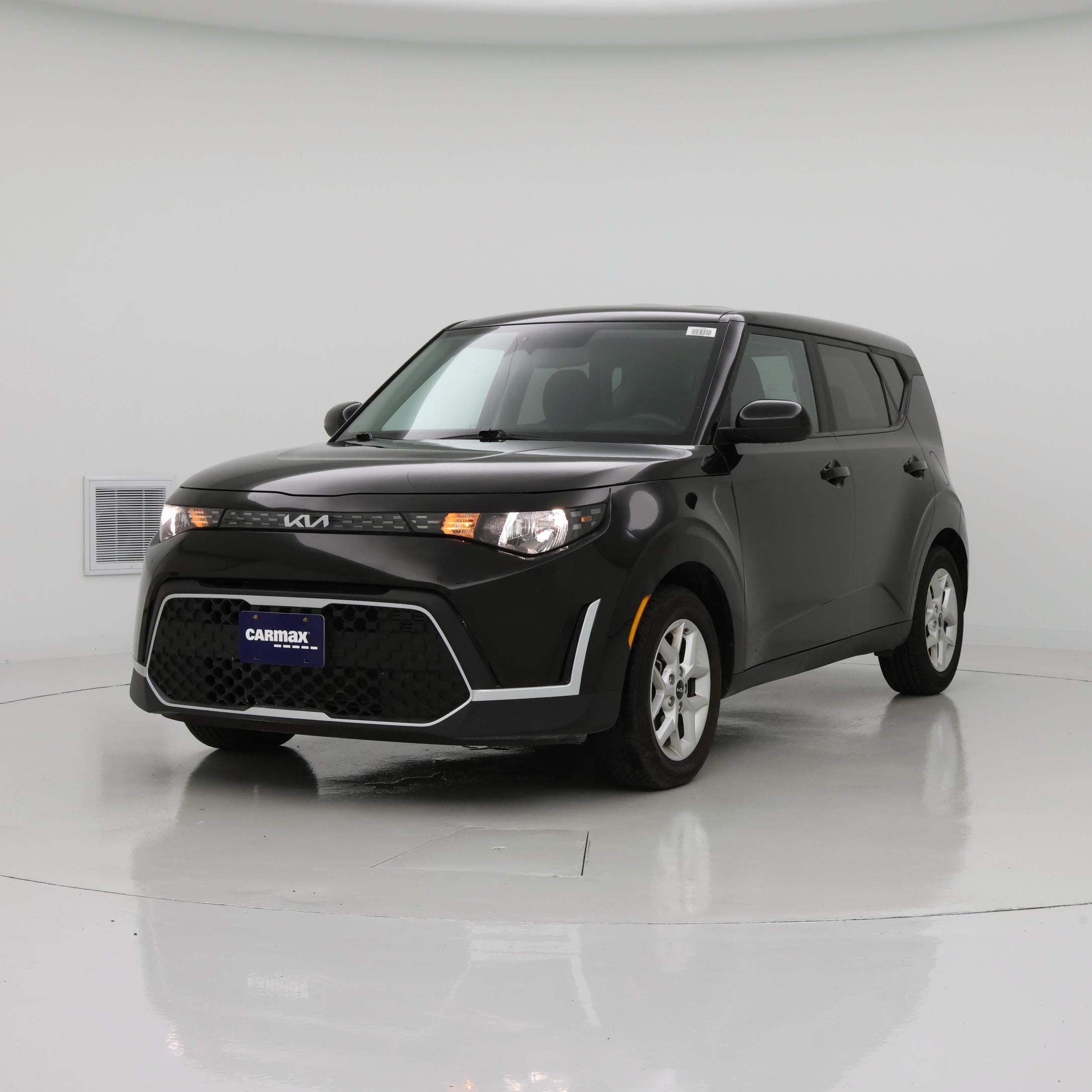 Thumbnail: 2023 Kia Soul - 4