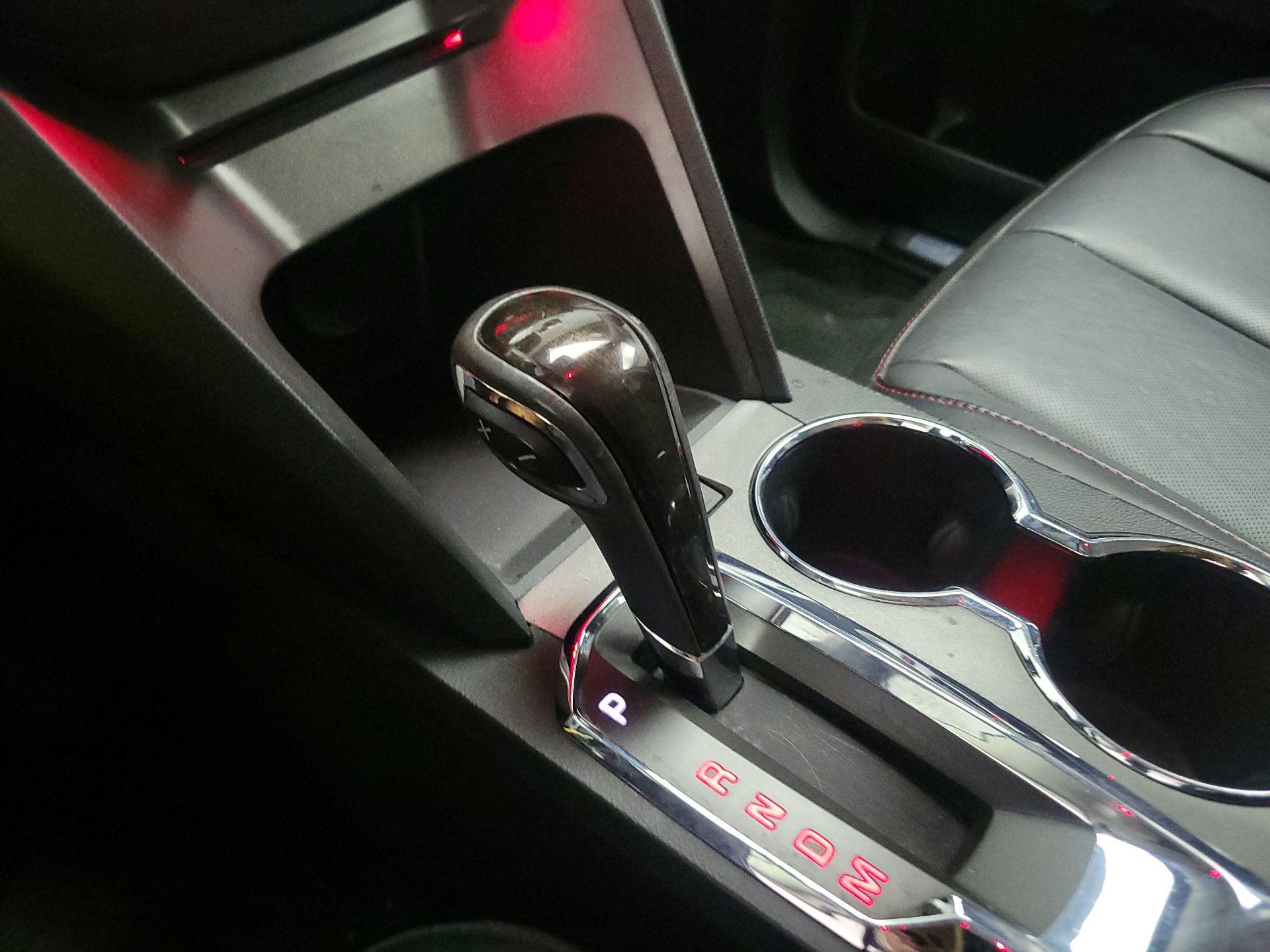 Thumbnail: 2014 GMC Terrain - 16