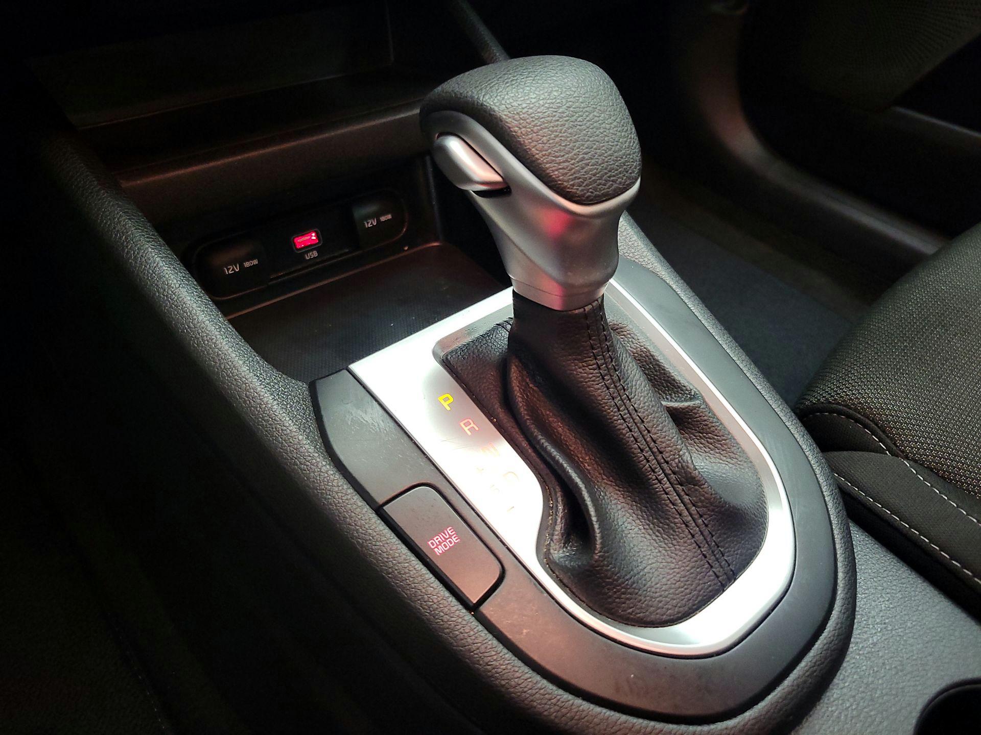 Thumbnail: 2023 Kia Forte - 17