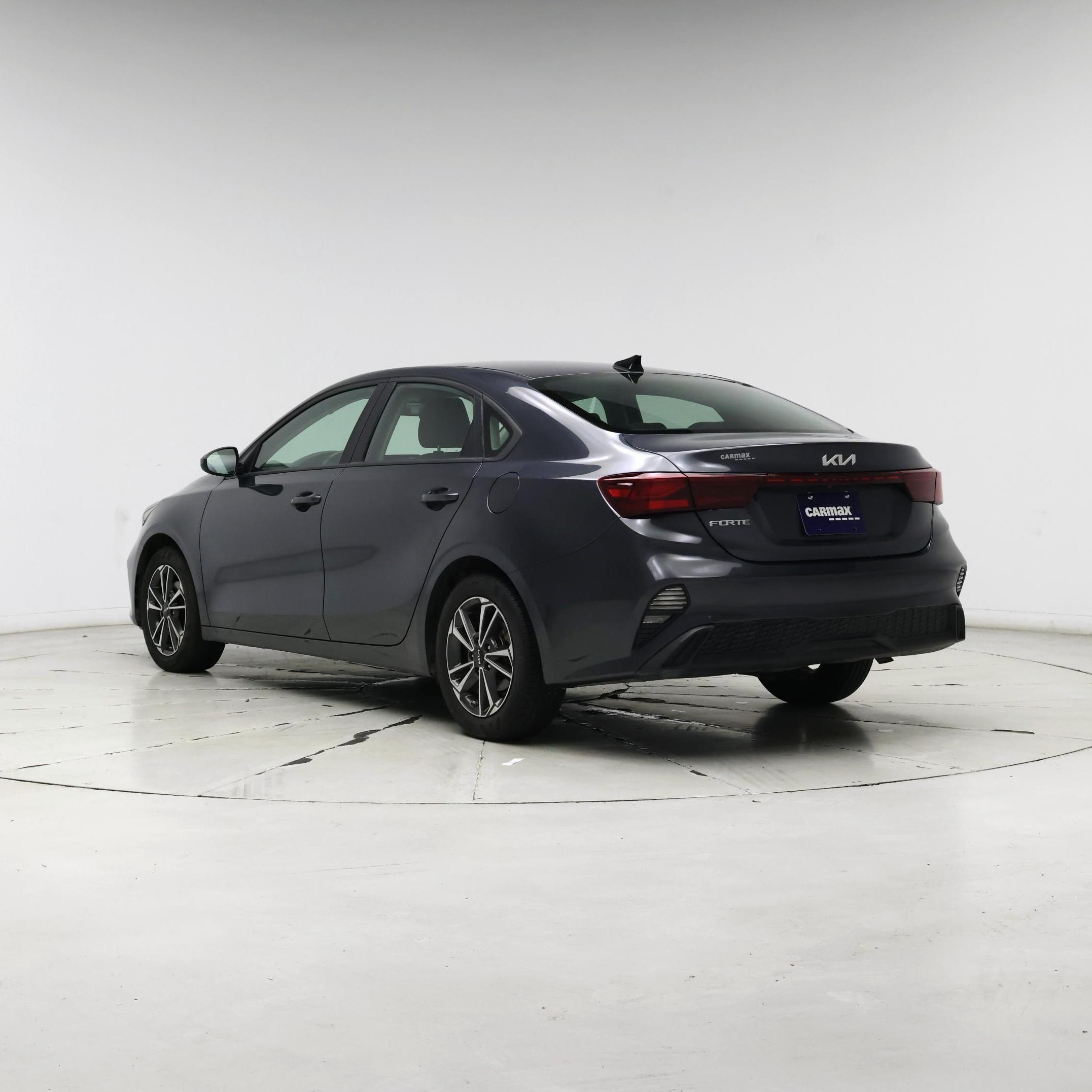 Thumbnail: 2023 Kia Forte - 2