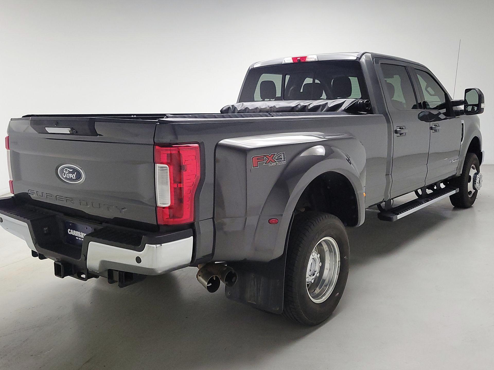 Thumbnail: 2019 Ford F-350 - 5