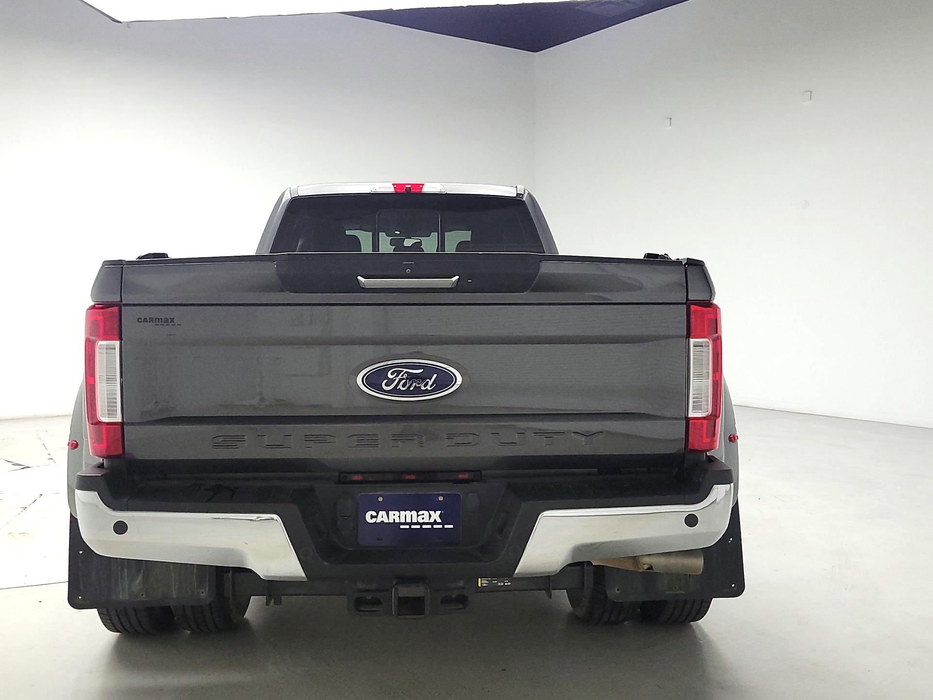 Thumbnail: 2019 Ford F-350 - 6