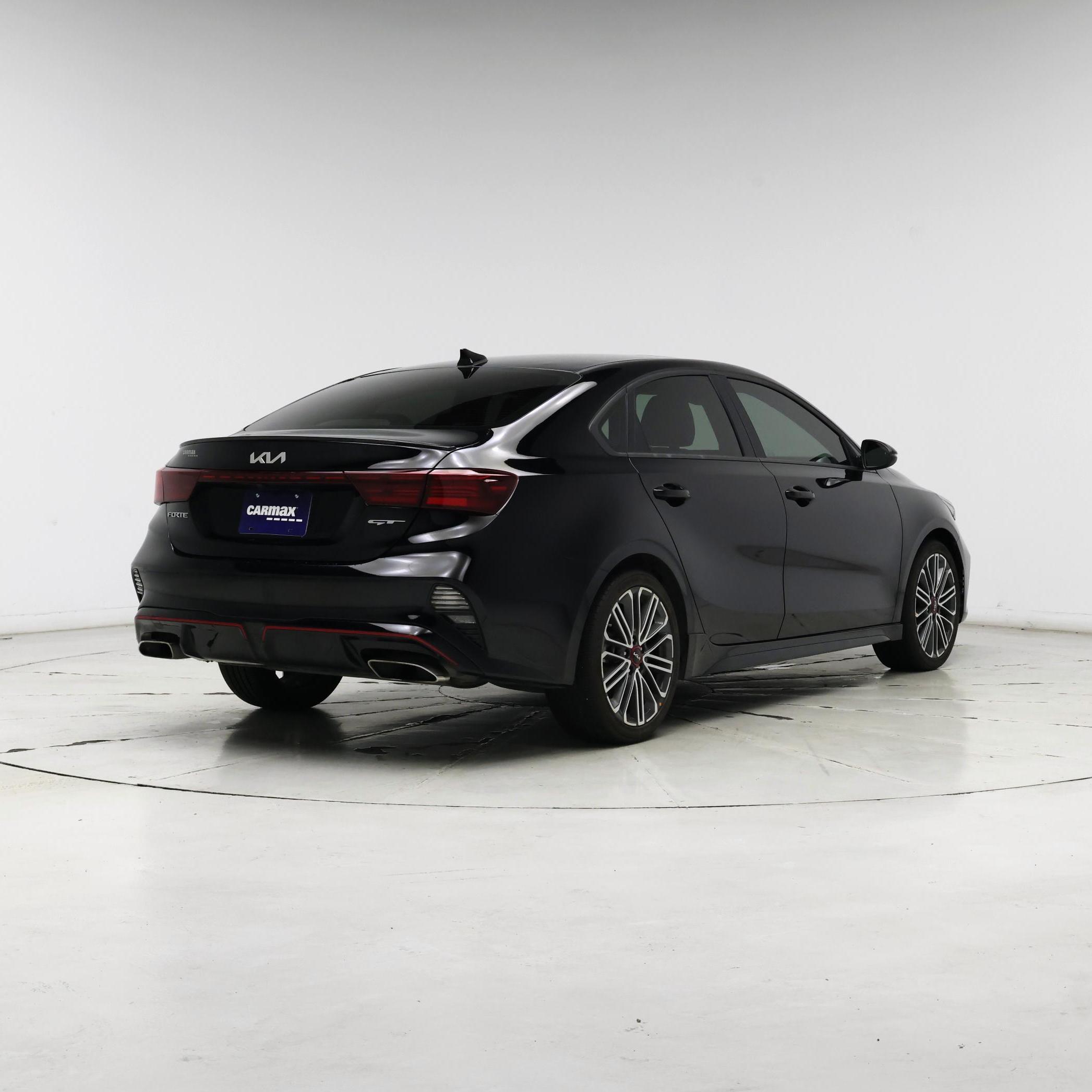 Thumbnail: 2023 Kia Forte - 8