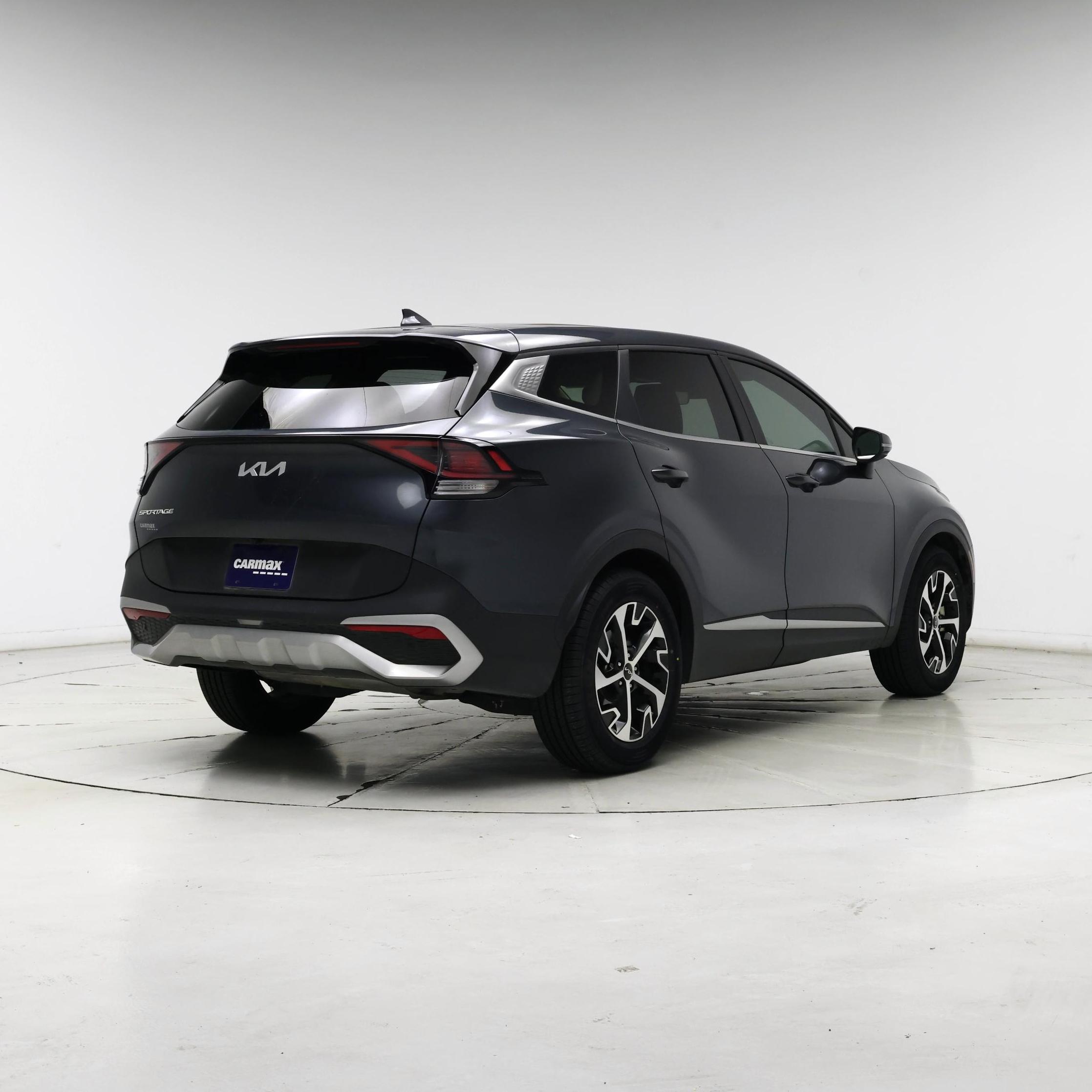 Thumbnail: 2023 Kia Sportage - 8