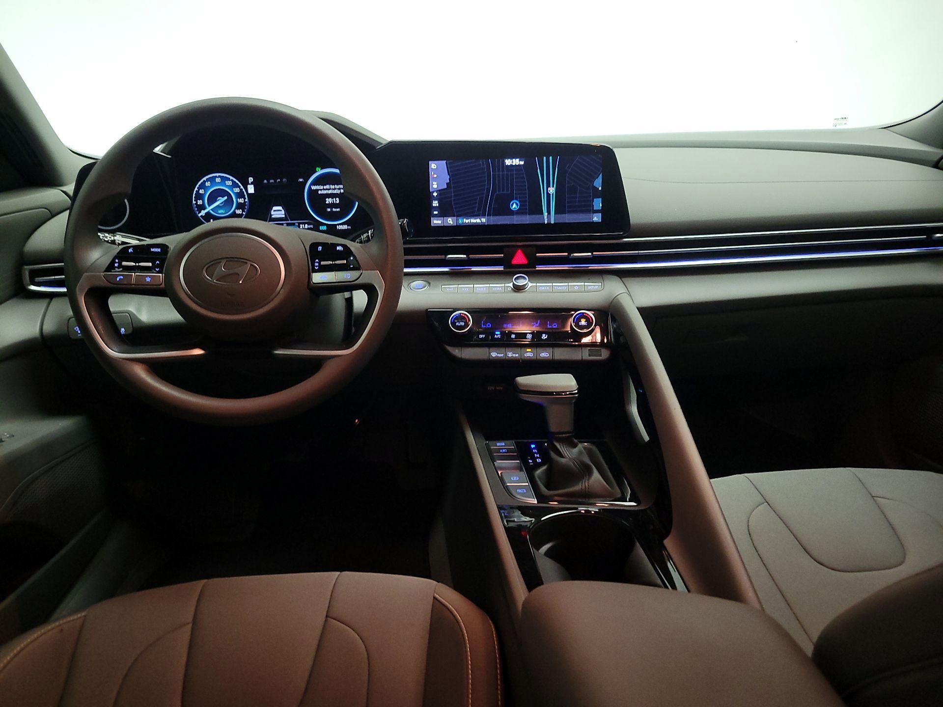 Thumbnail: 2024 Hyundai Elantra - 9