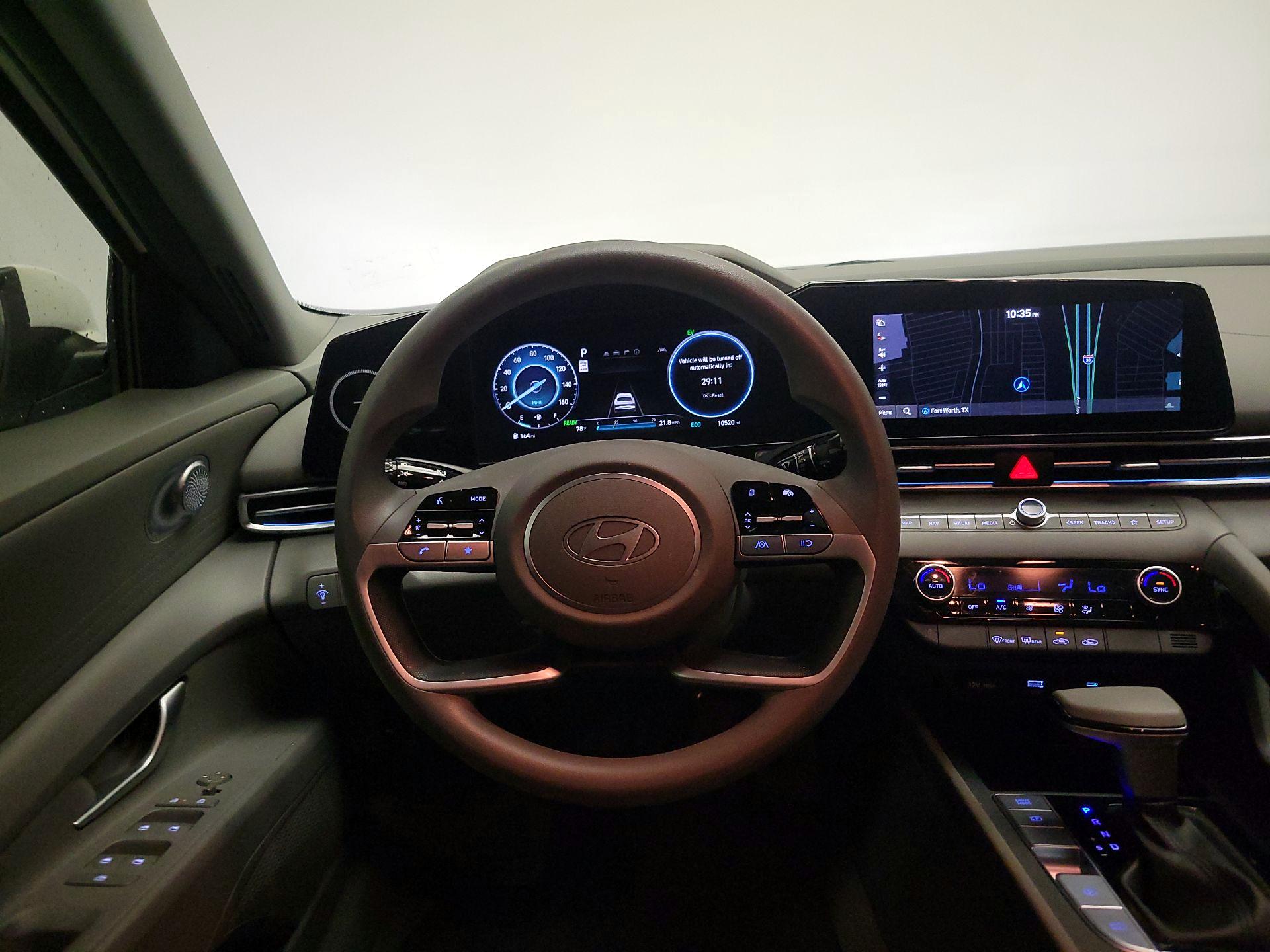 Thumbnail: 2024 Hyundai Elantra - 10